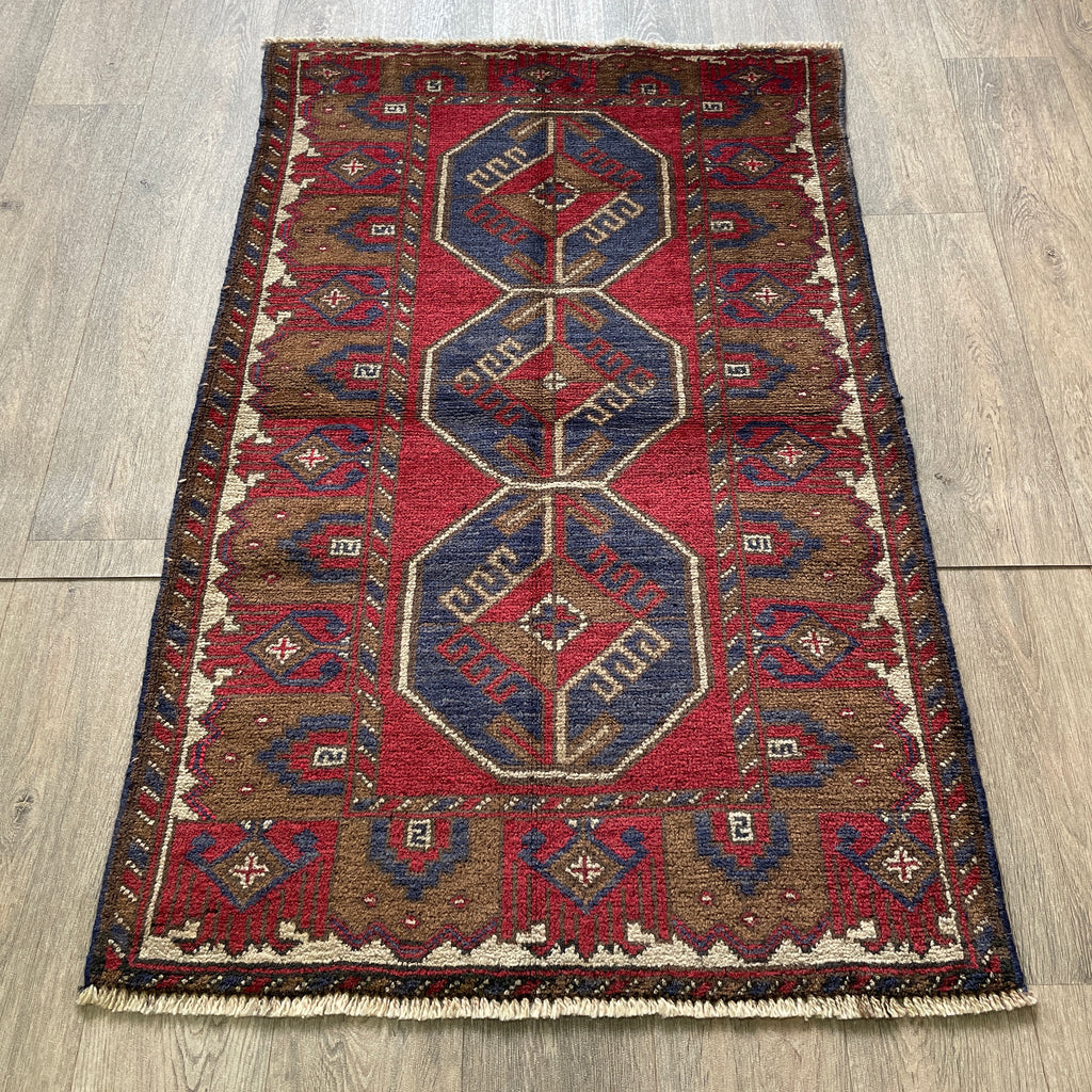 137 x 84 cm | Afghan Ersari Baluch Rug (Old 1980)