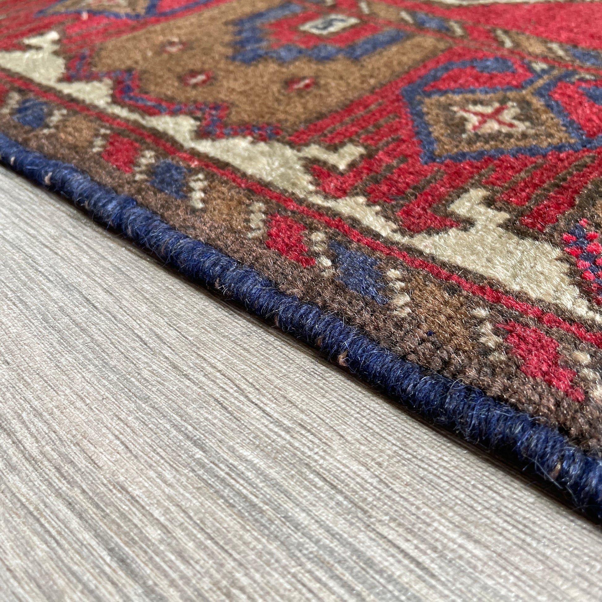 137 x 84 cm | Afghan Ersari Baluch Rug (Old 1980)