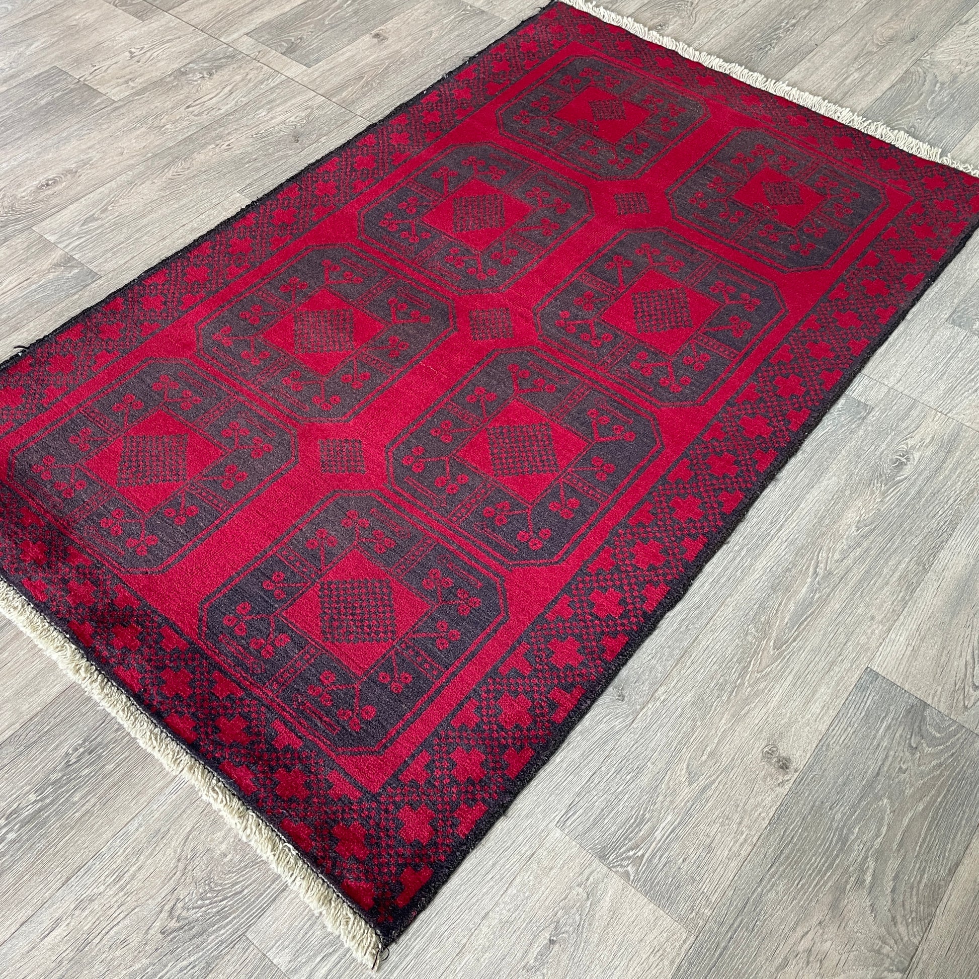 154 x 91 cm | Afghan Ersari Baluch Rug (Old 1980)