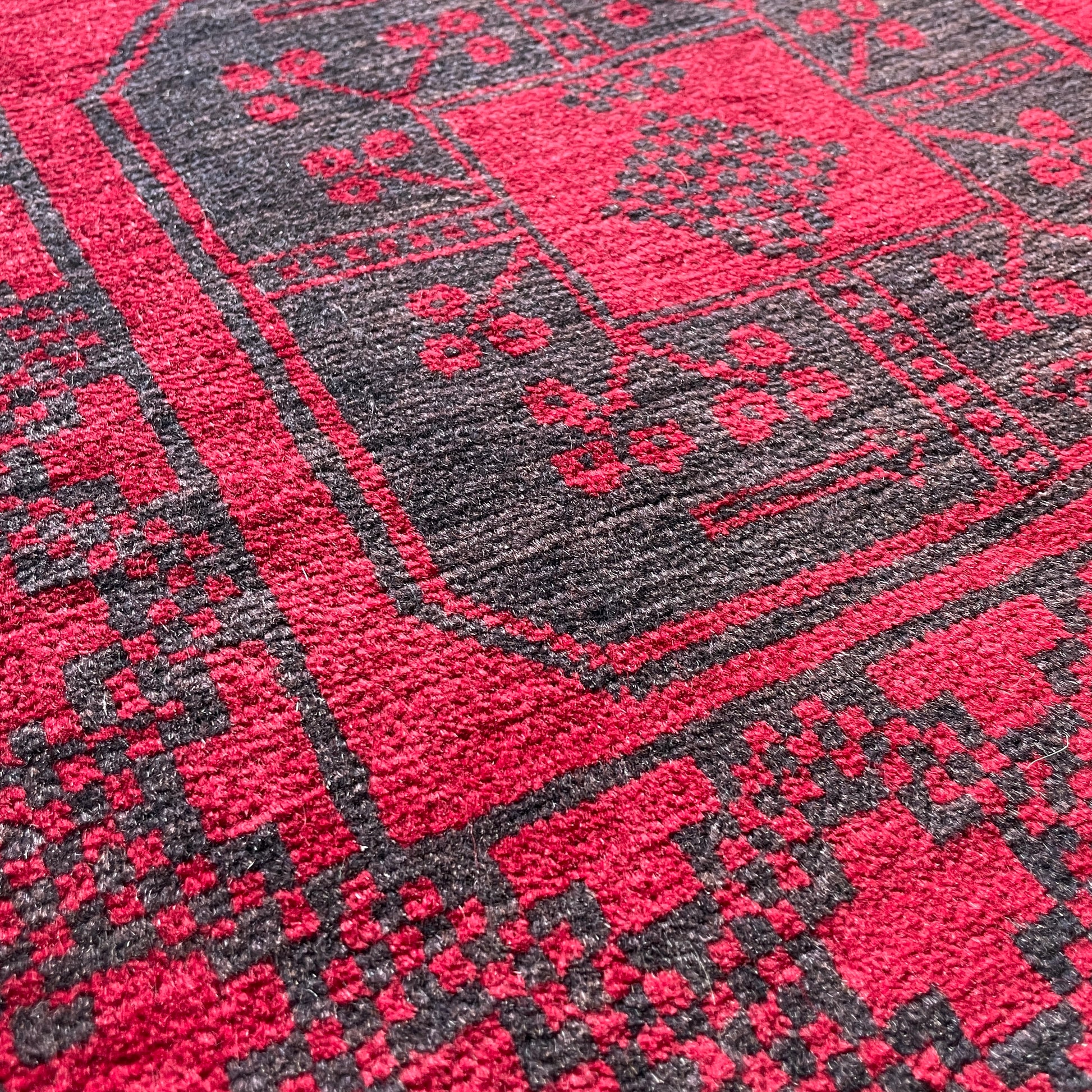 154 x 91 cm | Afghan Ersari Baluch Rug (Old 1980)