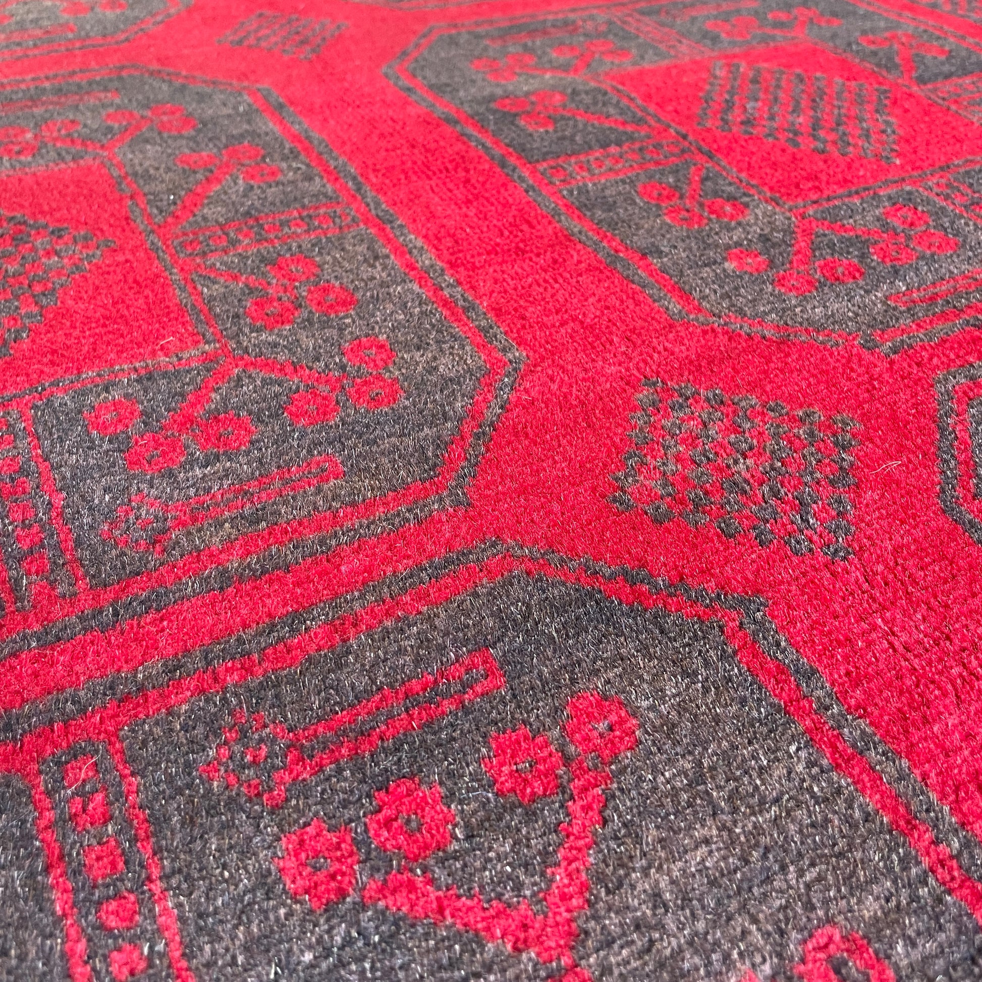 154 x 91 cm | Afghan Ersari Baluch Rug (Old 1980)