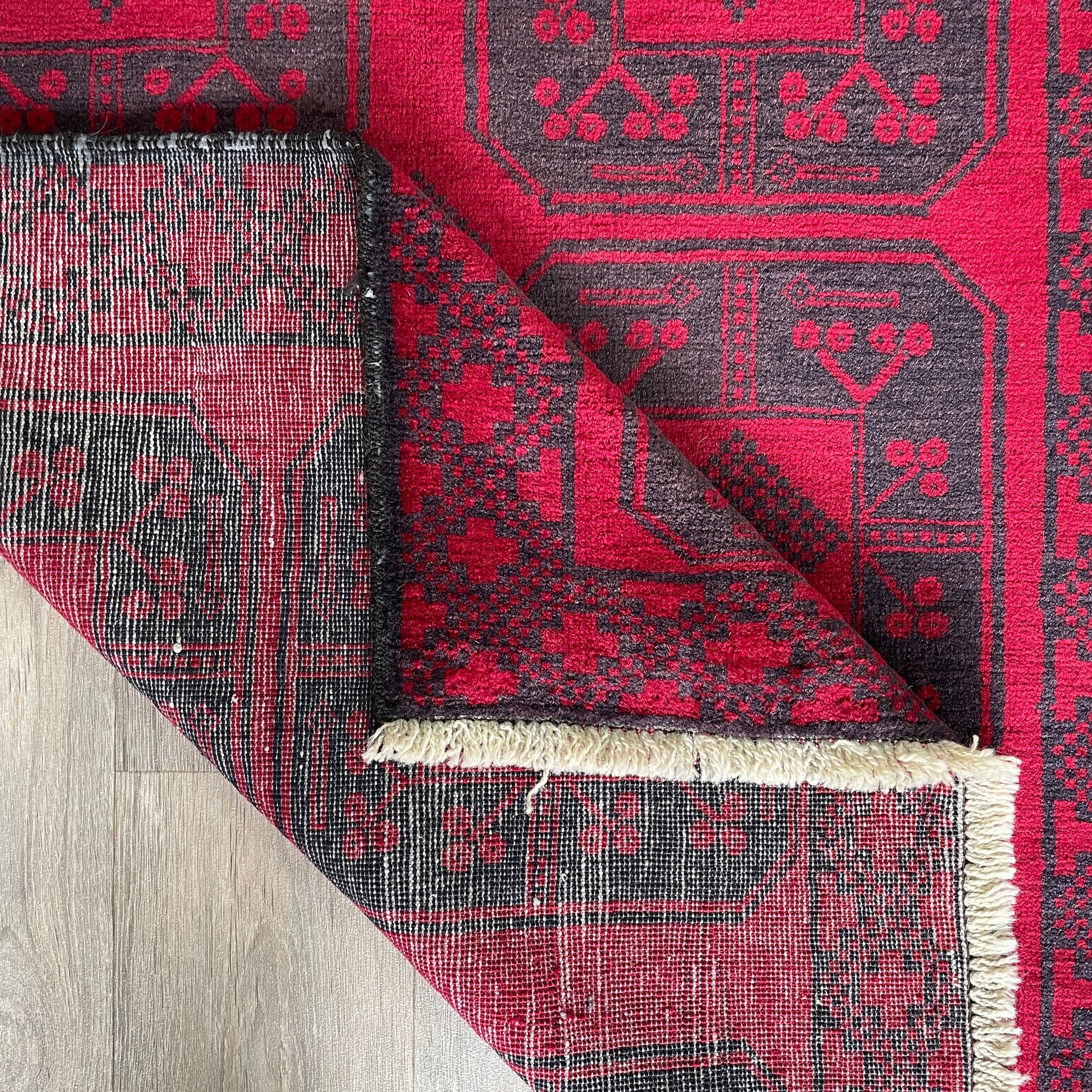 154 x 91 cm | Afghan Ersari Baluch Rug (Old 1980)