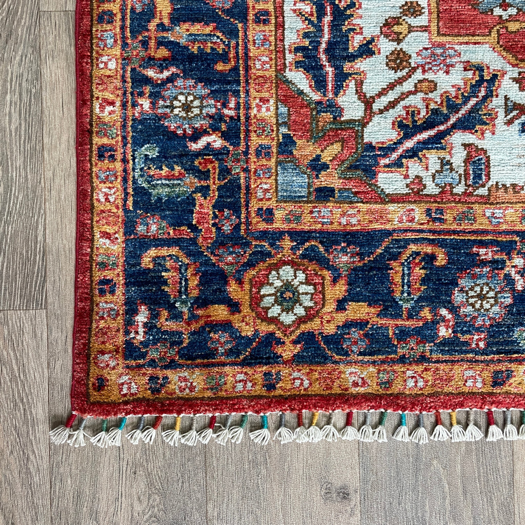 183 x 121 cm | Afghan Heriz Rug