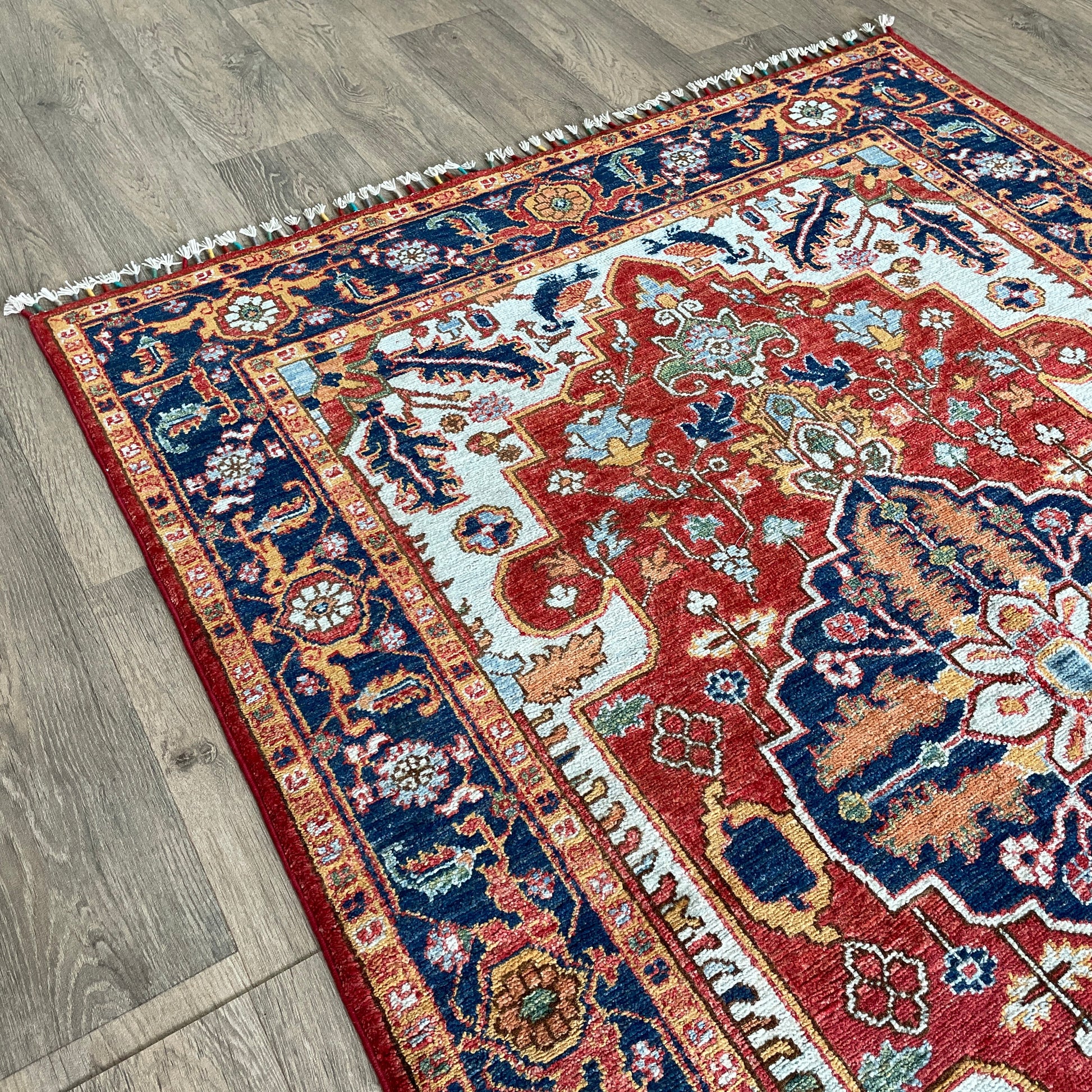 183 x 121 cm | Afghan Heriz Rug