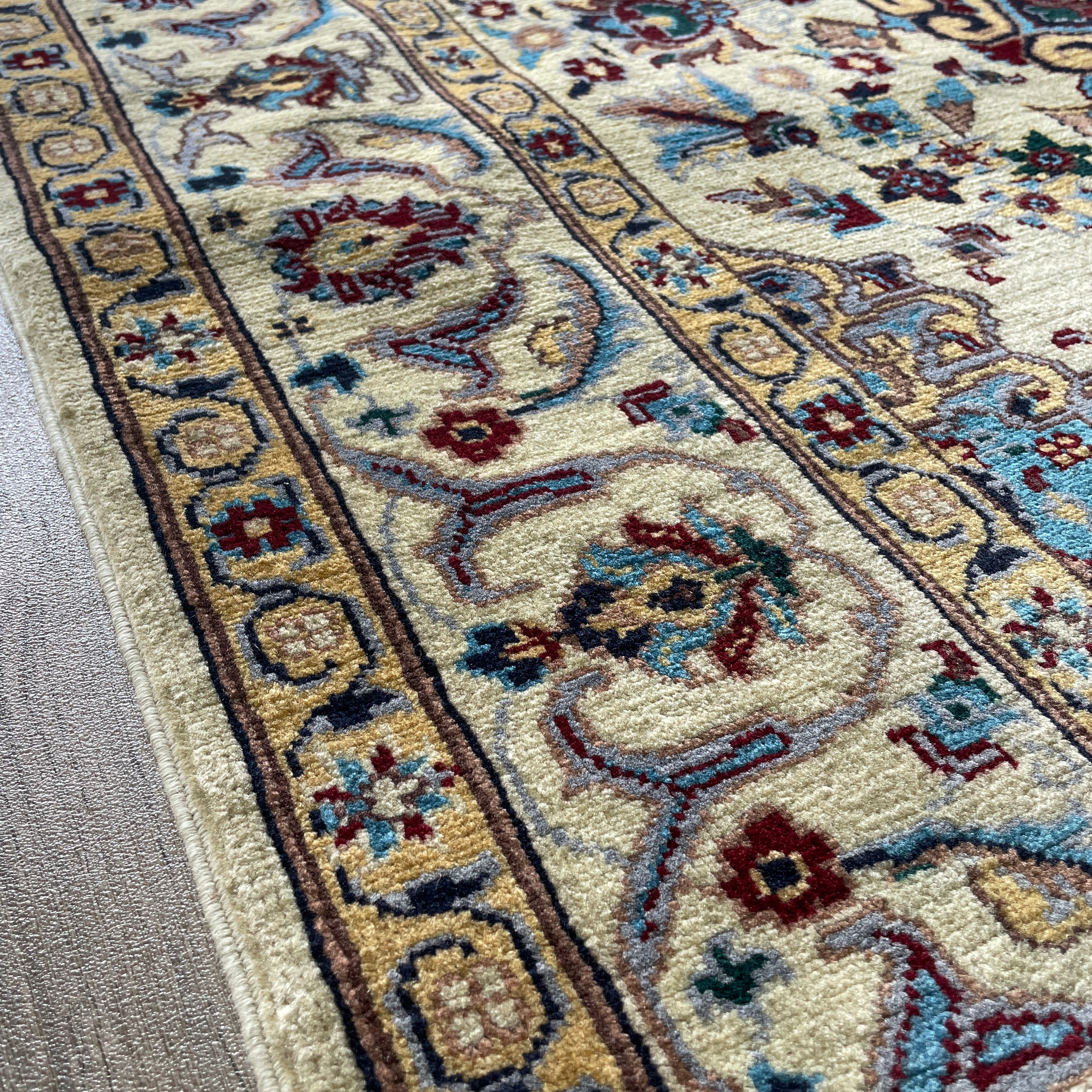 Persian Tabriz Rug (Merino Wool)