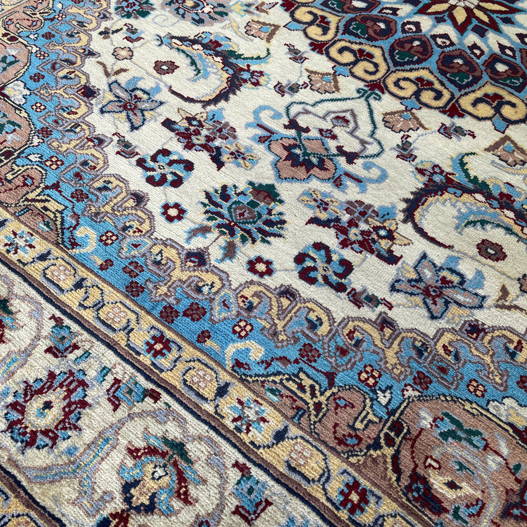 Persian Tabriz Rug (Merino Wool)