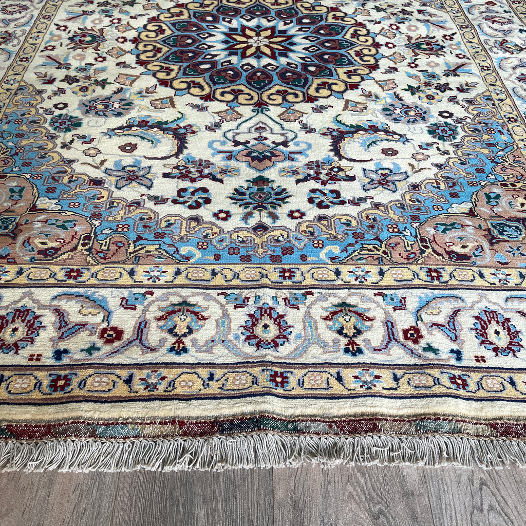 Persian Tabriz Rug (Merino Wool)