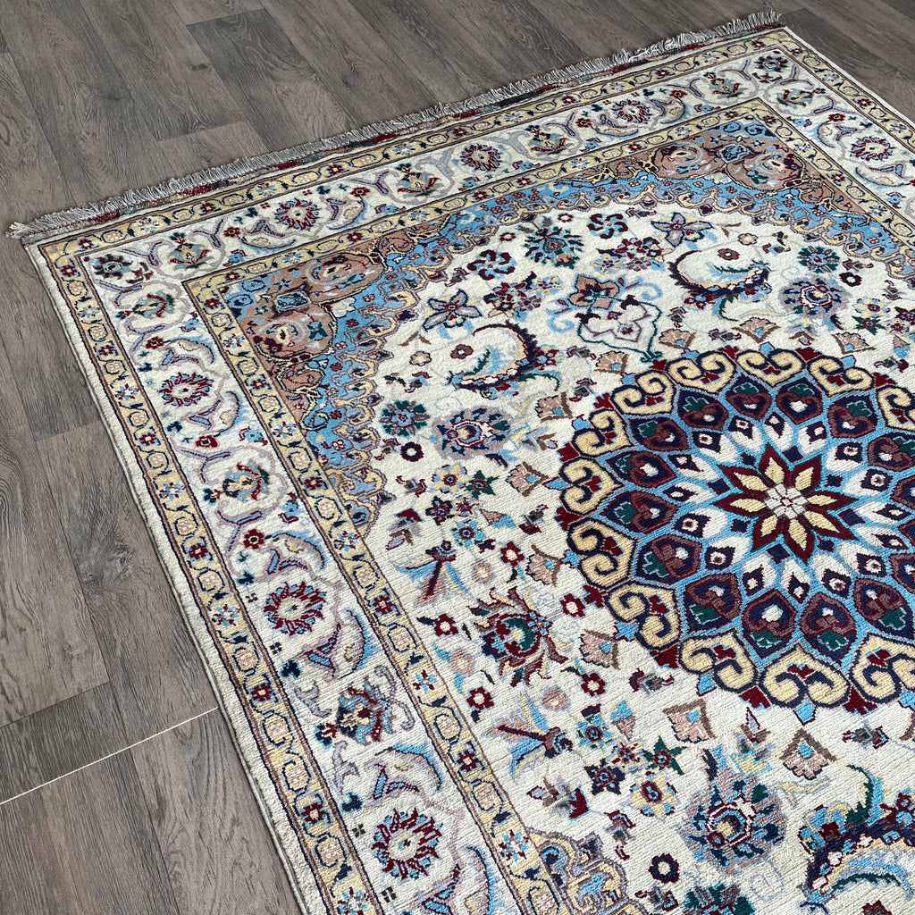 Persian Tabriz Rug (Merino Wool)