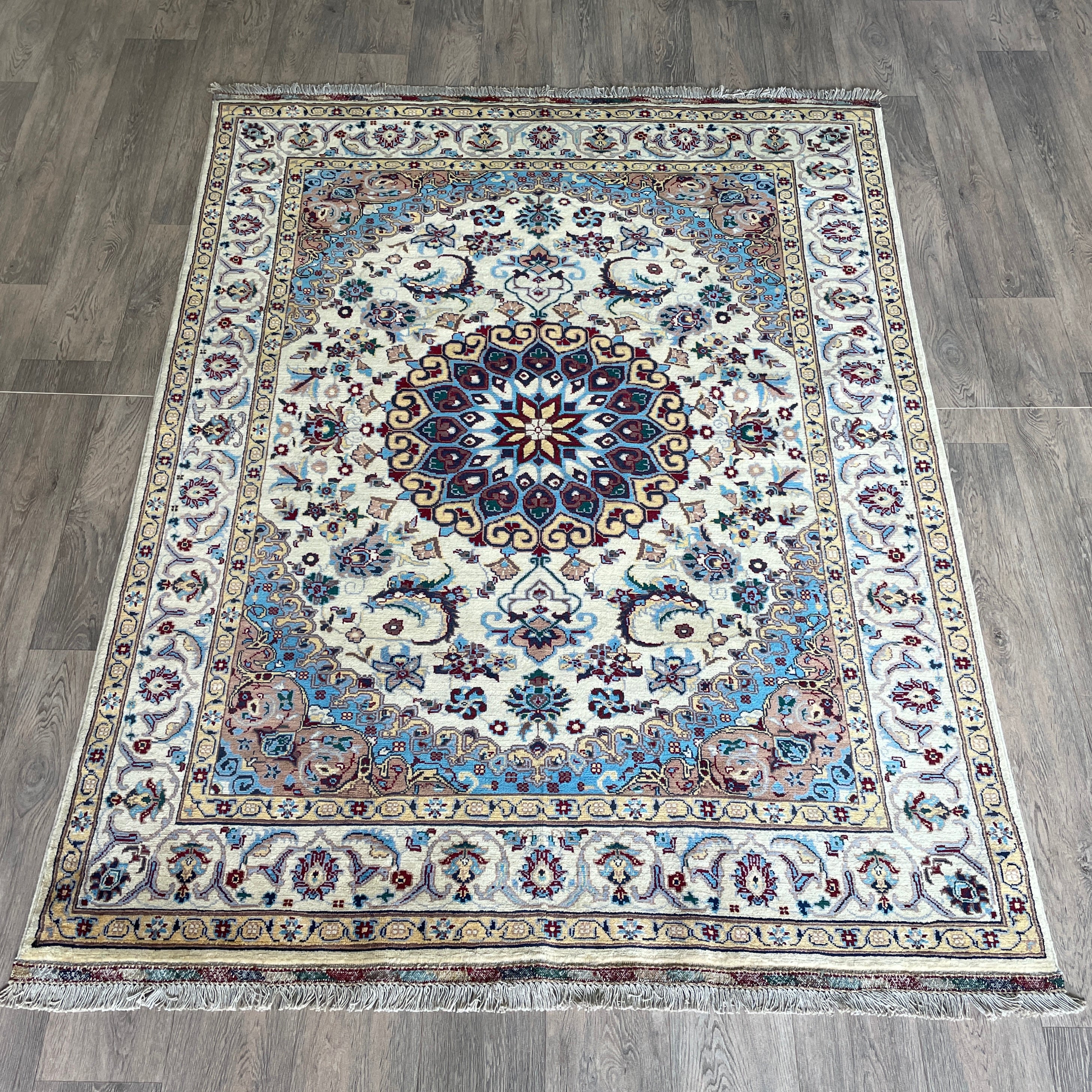 Persian Tabriz Rug (Merino Wool)