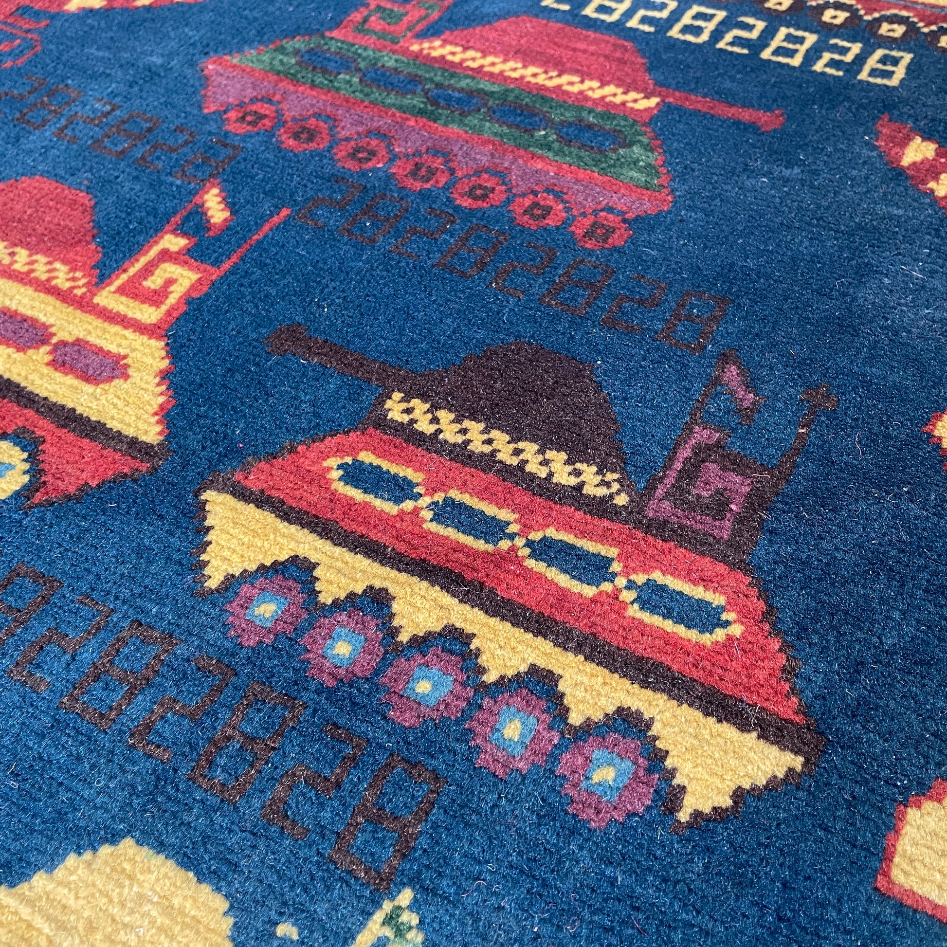 131 x 80 cm | Afghan War Rug