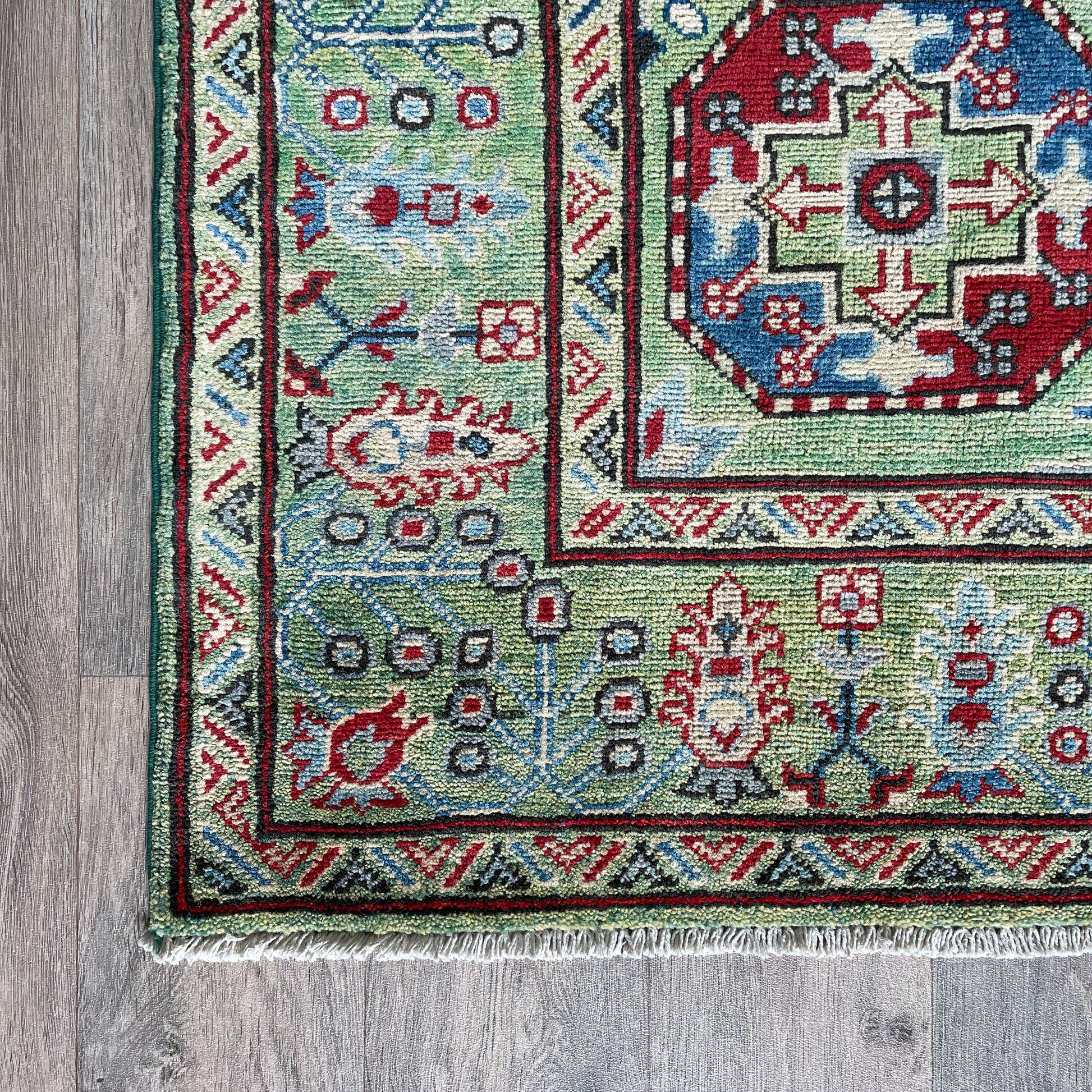 213 x 148 cm | Afghan Ersari Rug
