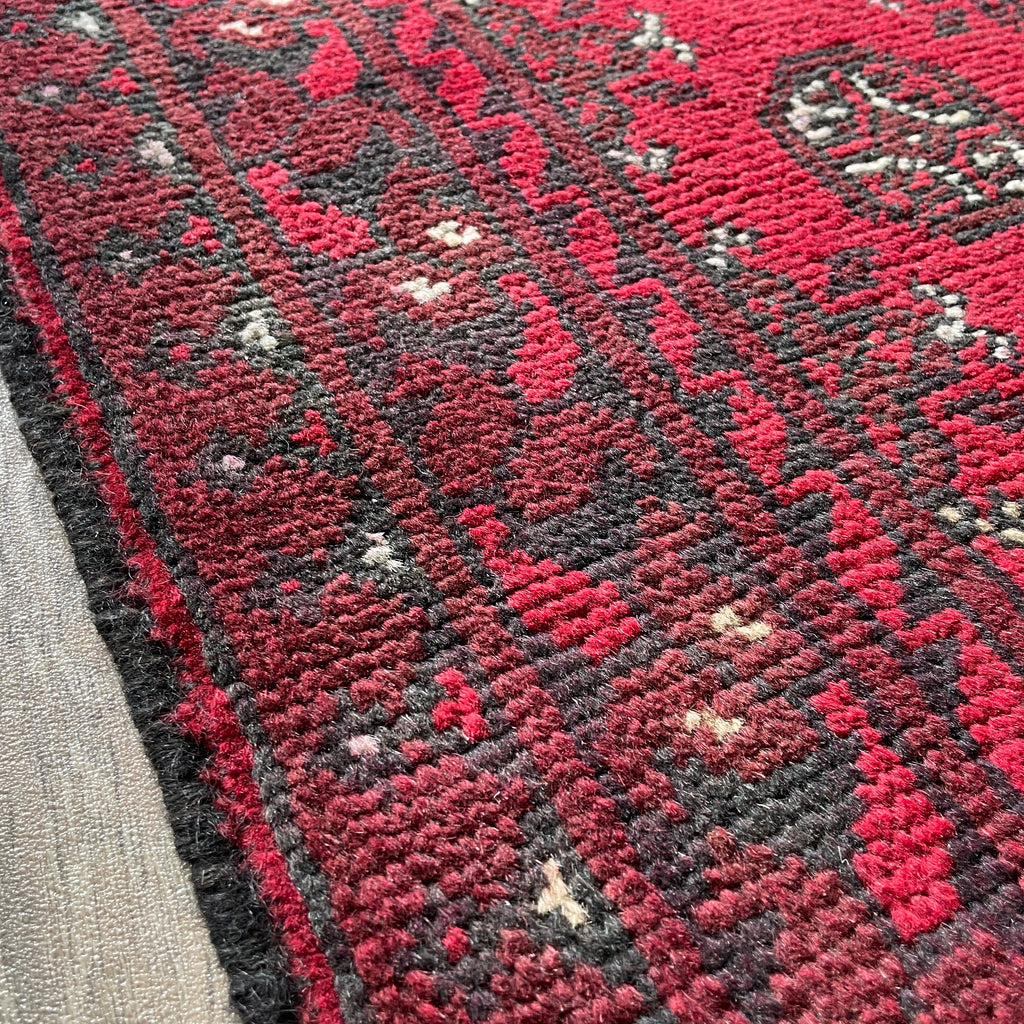 Afghan Aqcha Runner
