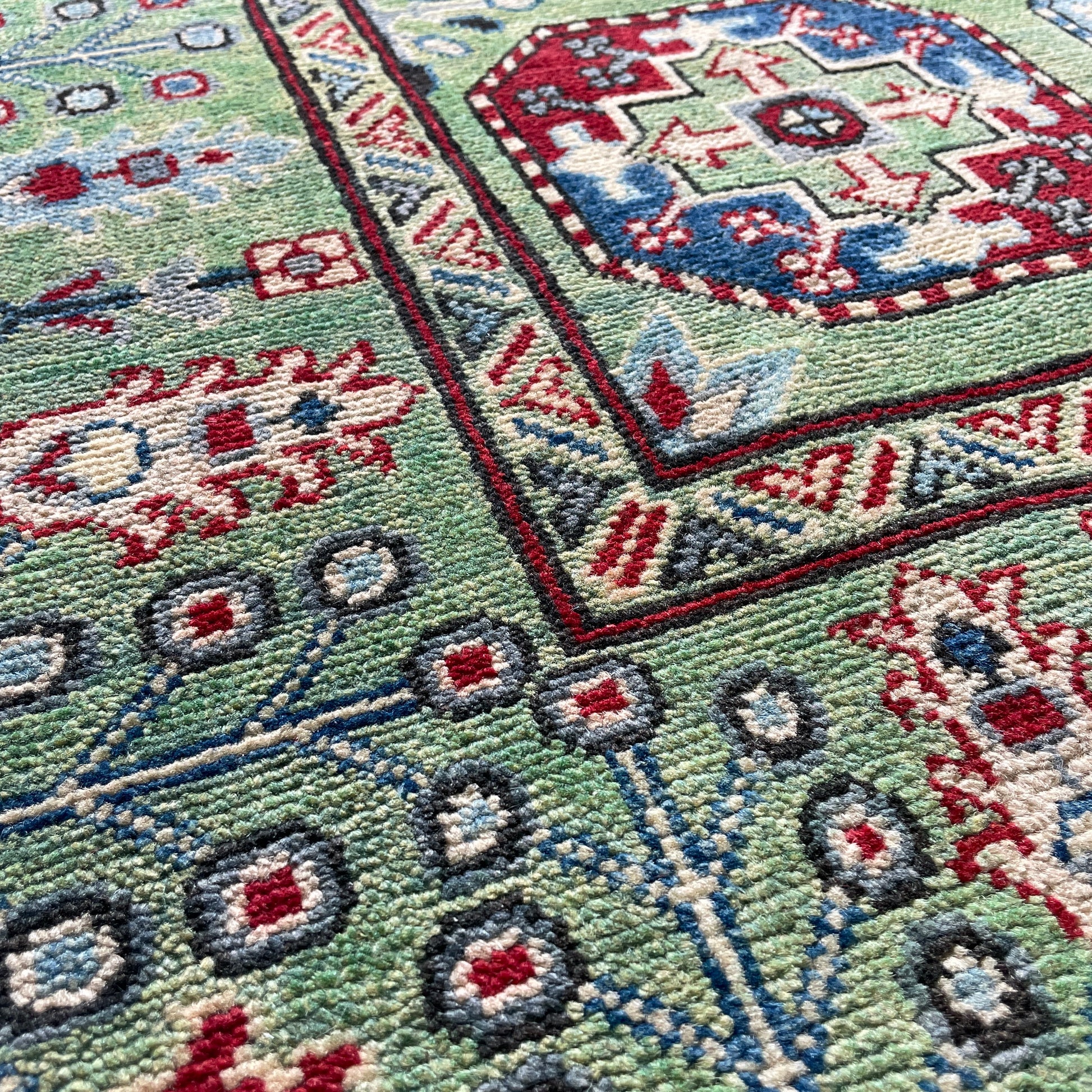 213 x 148 cm | Afghan Ersari Rug