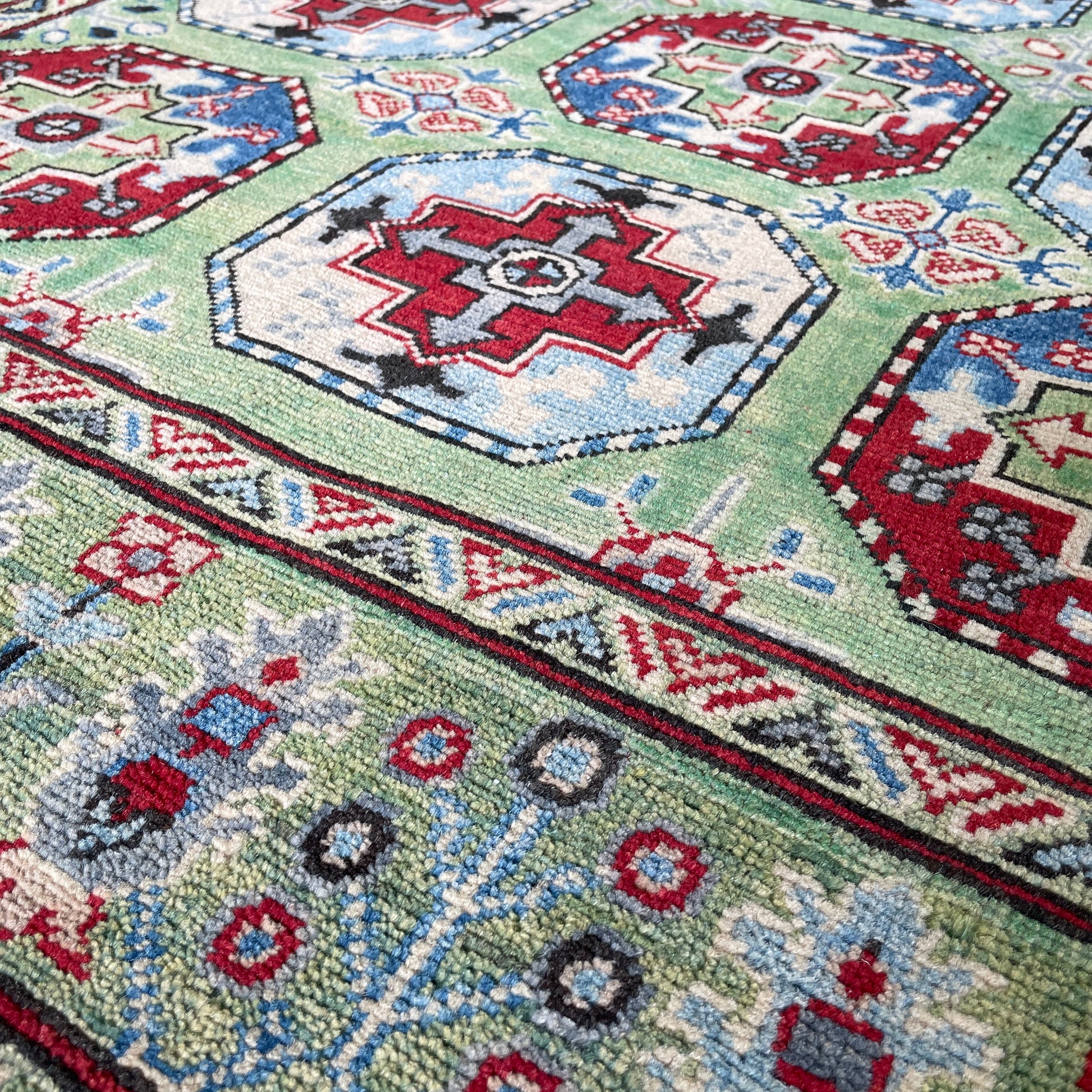 213 x 148 cm | Afghan Ersari Rug