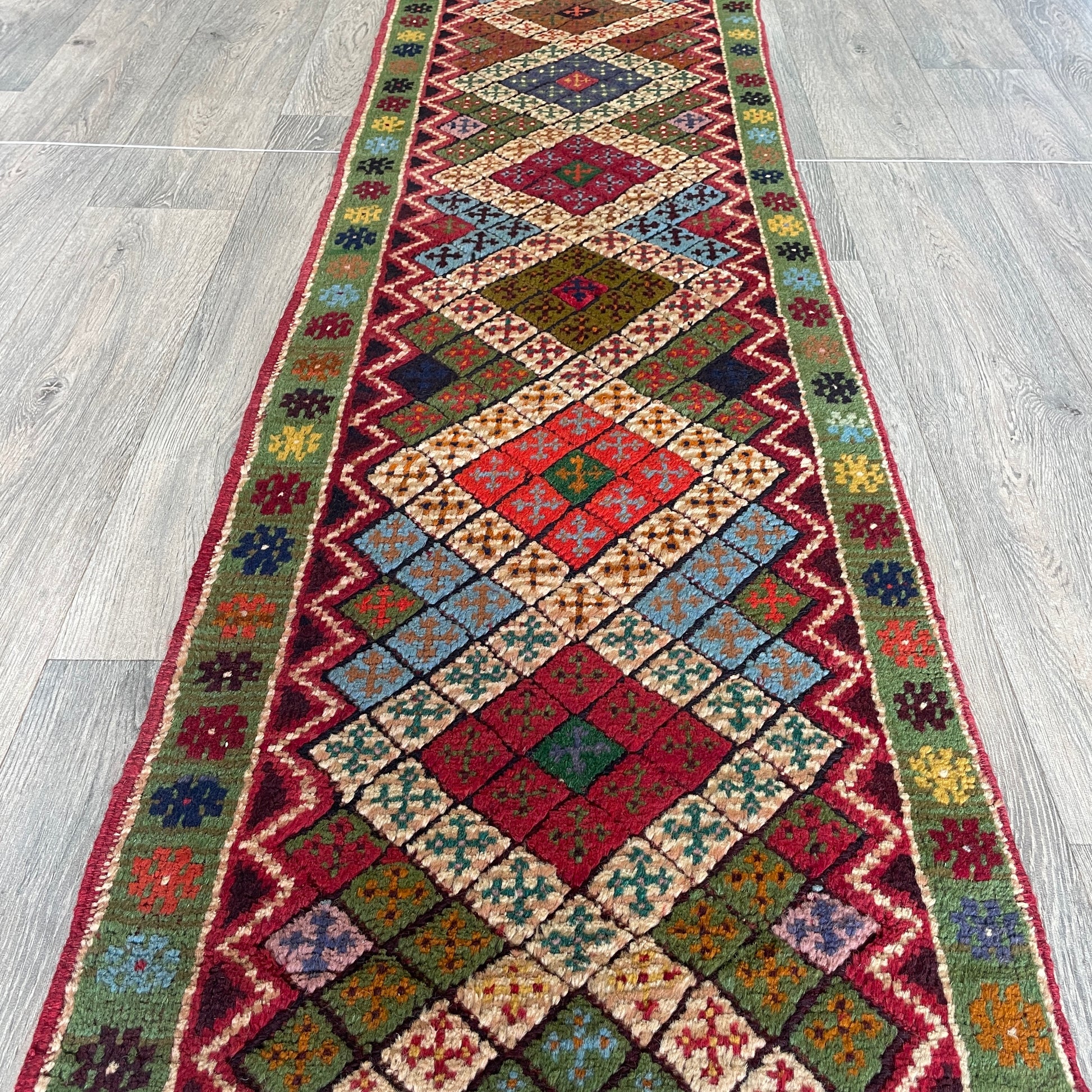 267 x 55 cm | Afghan Mushwani Runner