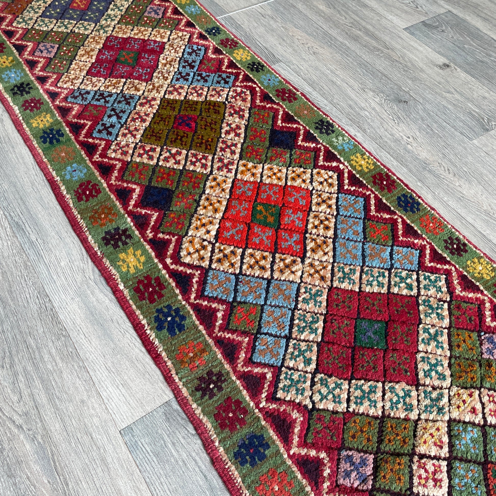 267 x 55 cm | Afghan Mushwani Runner