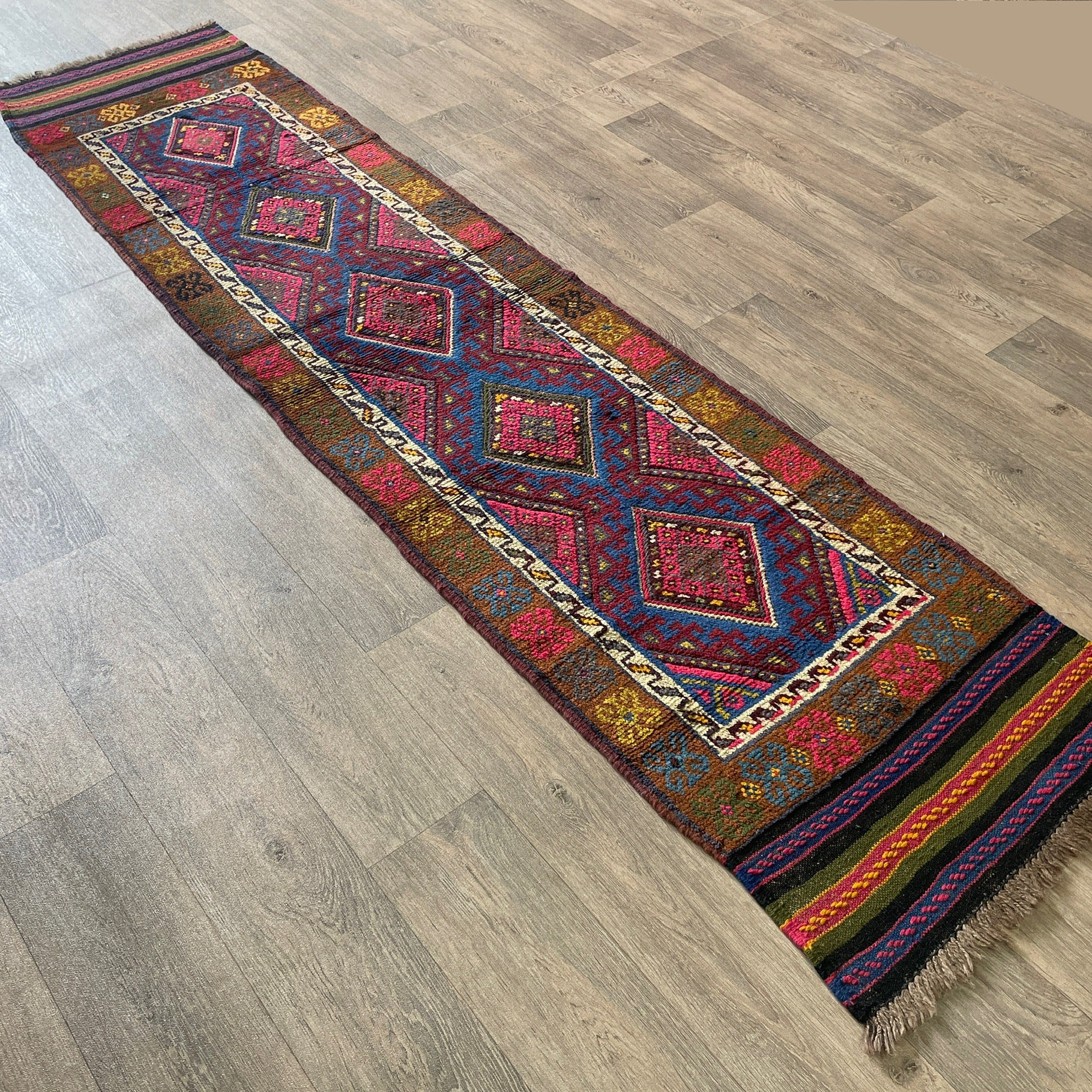 260 x 64 cm | Afghan Mushwani Runner