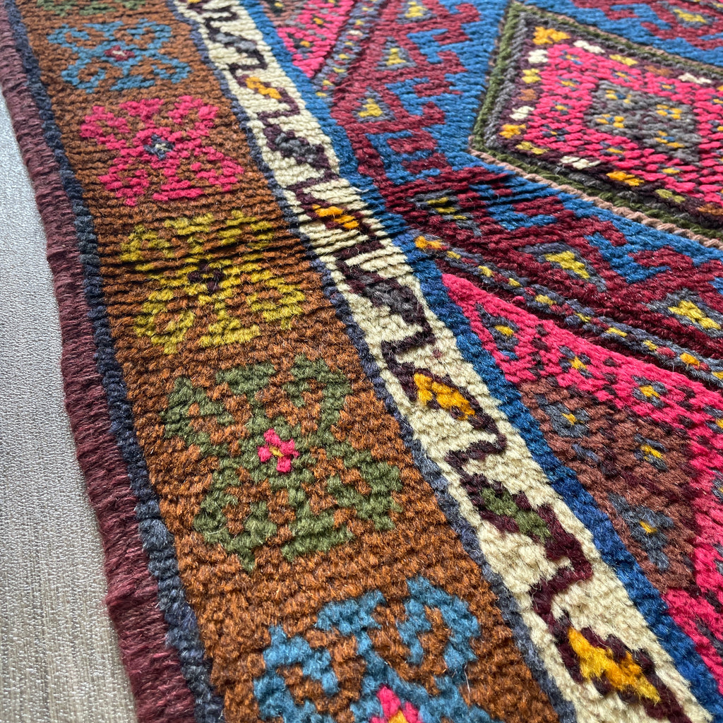 260 x 64 cm | Afghan Mushwani Runner