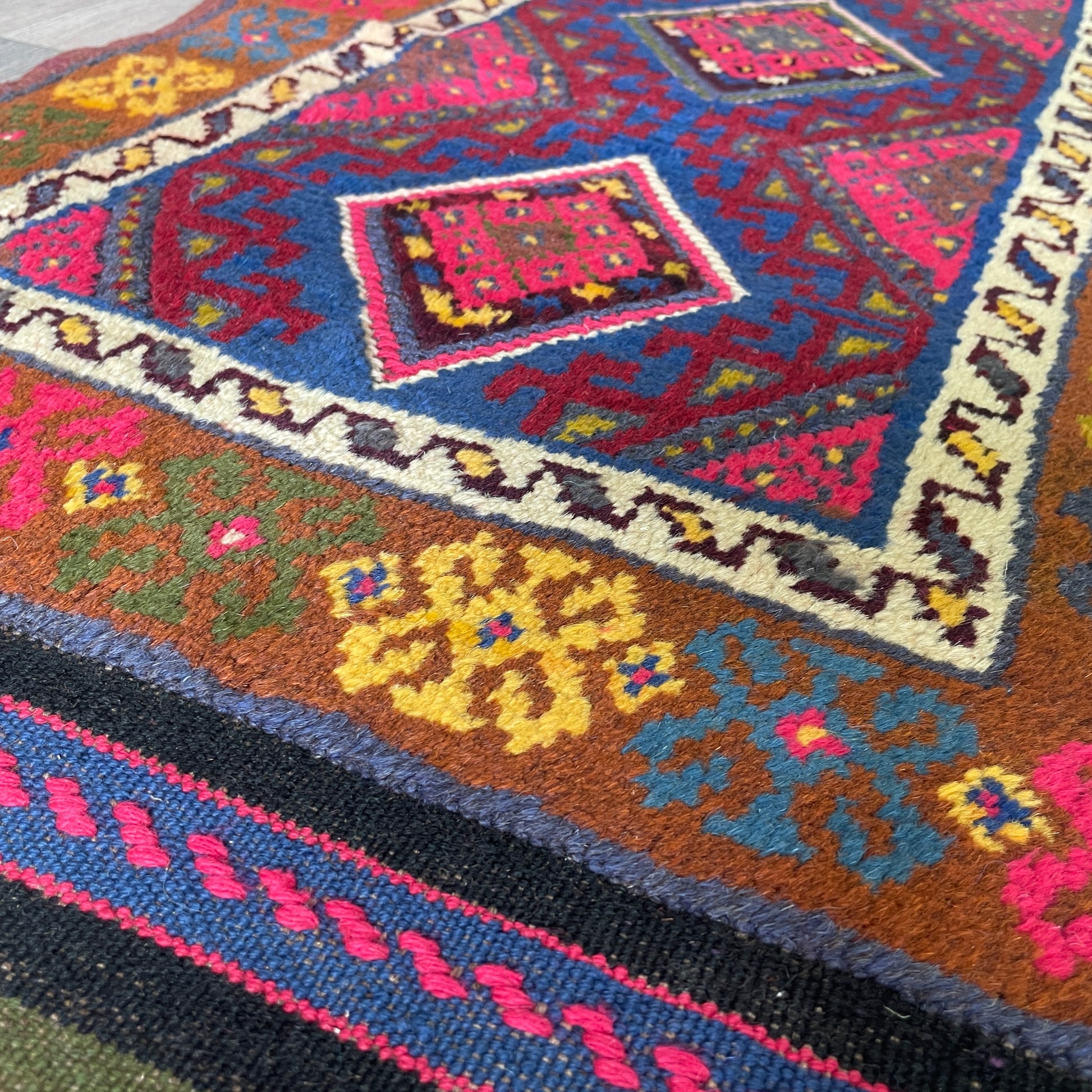 260 x 64 cm | Afghan Mushwani Runner