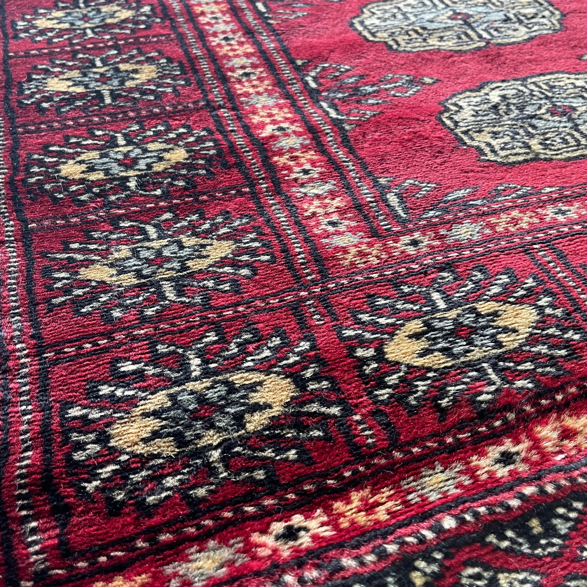 470 x 78 cm | Afghan Bokhara Runner