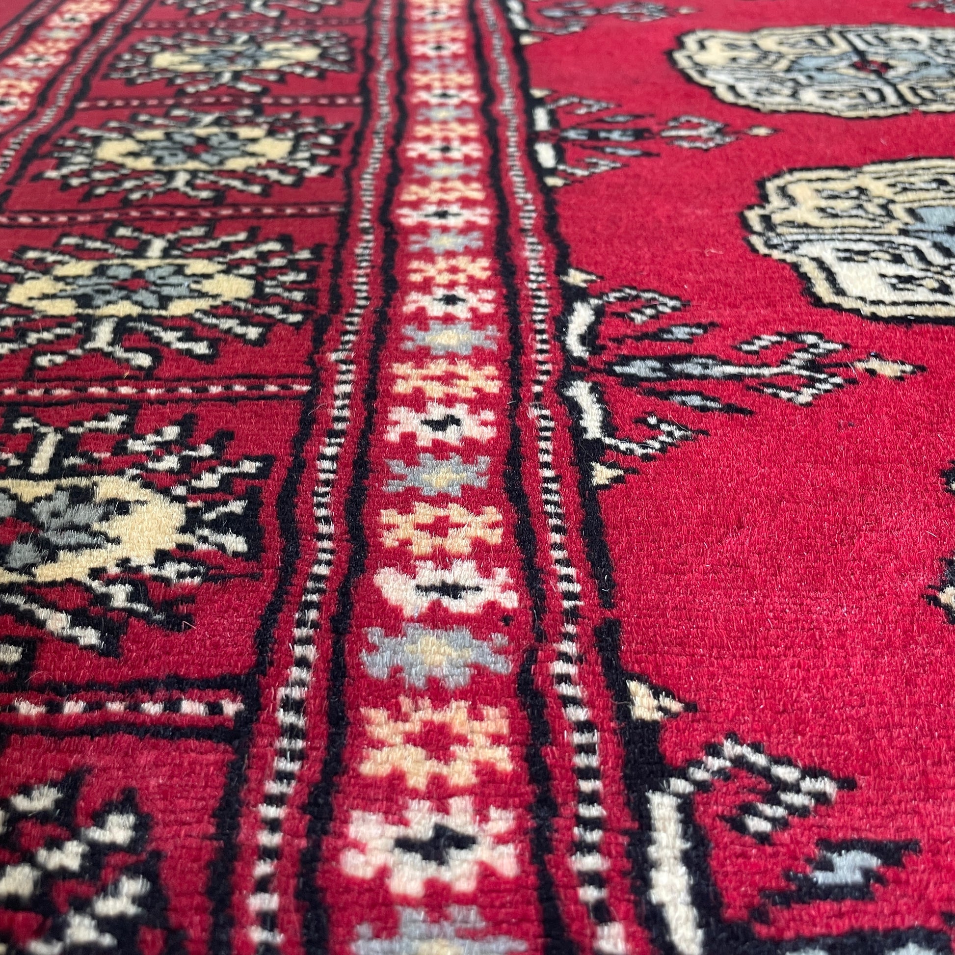 470 x 78 cm | Afghan Bokhara Runner