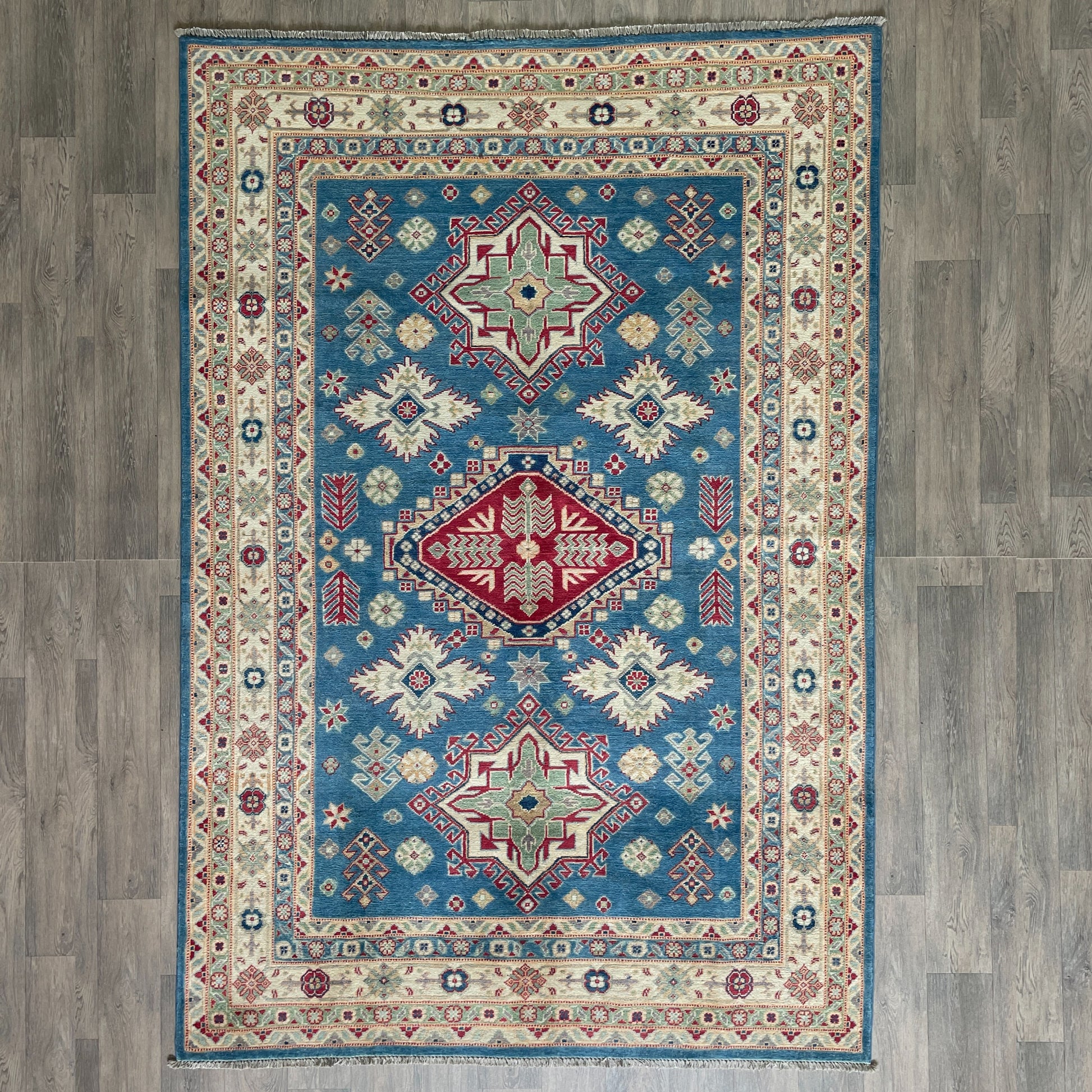 272 x 184 cm | Afghan Kazak Yakash Rug