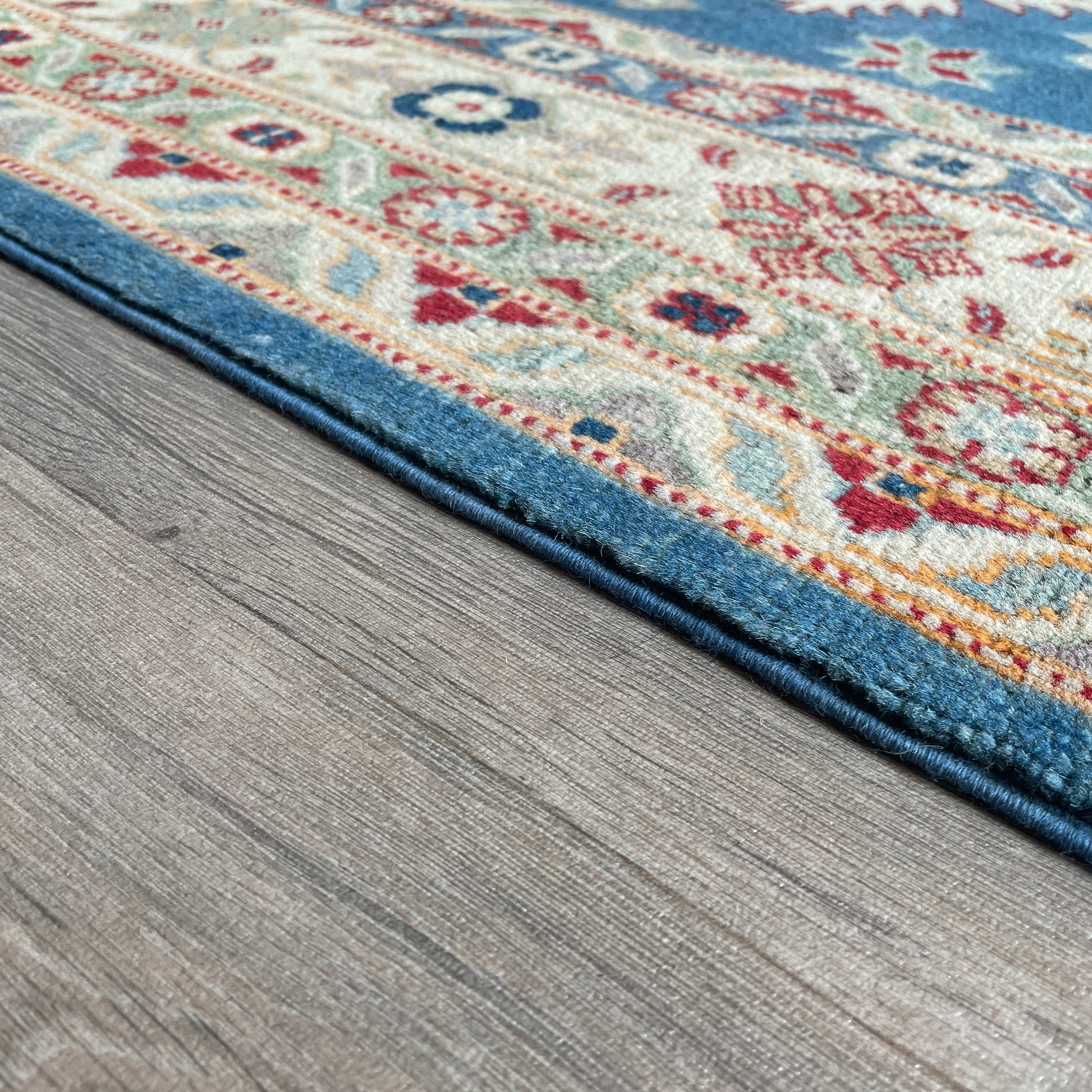 272 x 184 cm | Afghan Kazak Yakash Rug