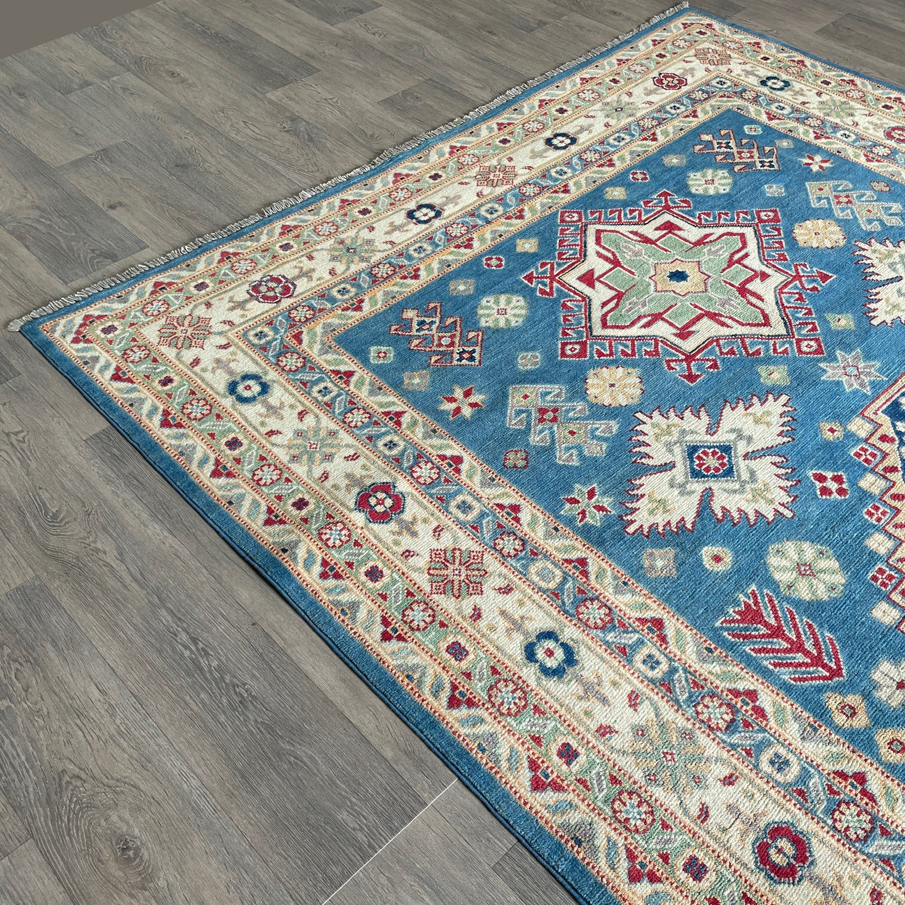 272 x 184 cm | Afghan Kazak Yakash Rug