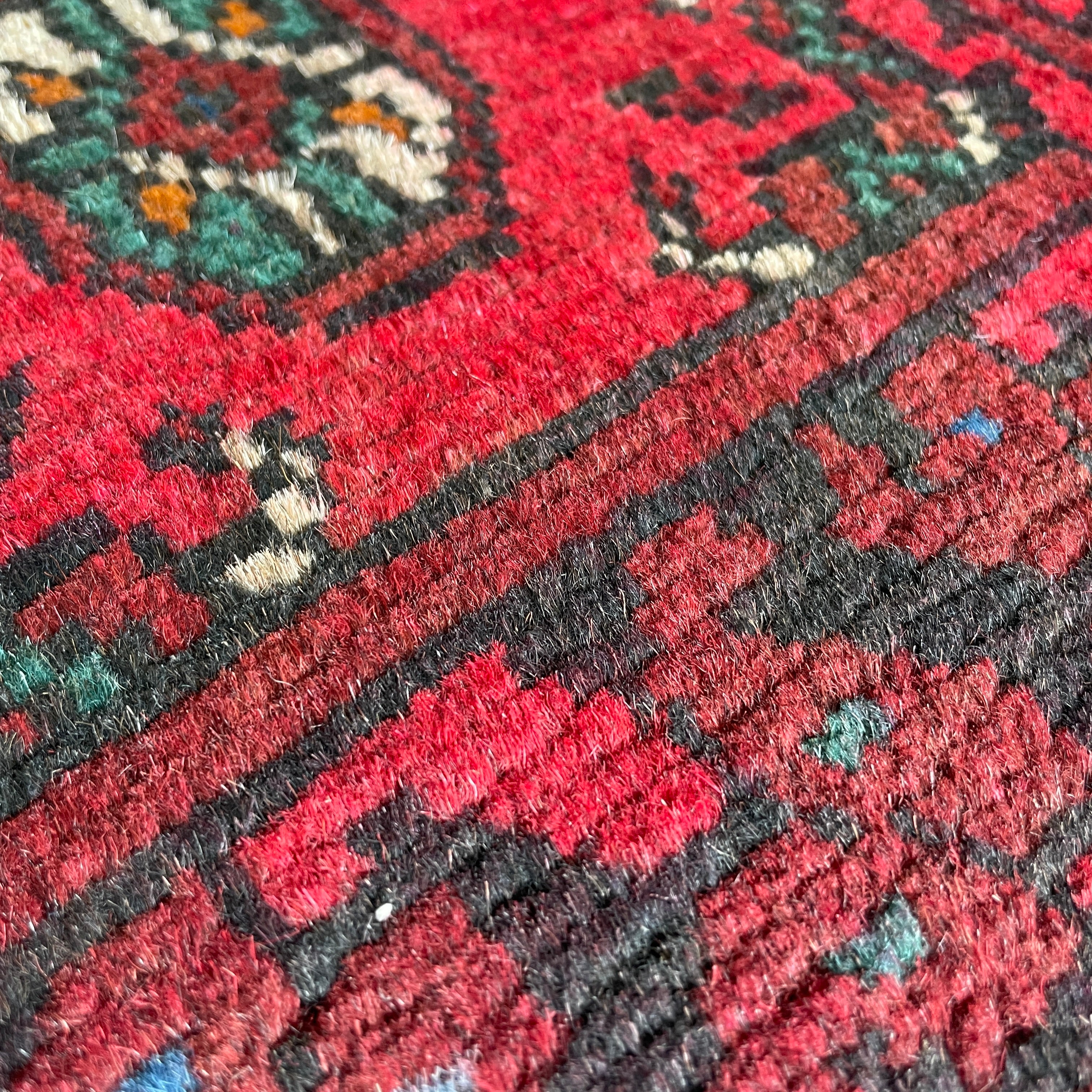Afghan Aqcha Runner