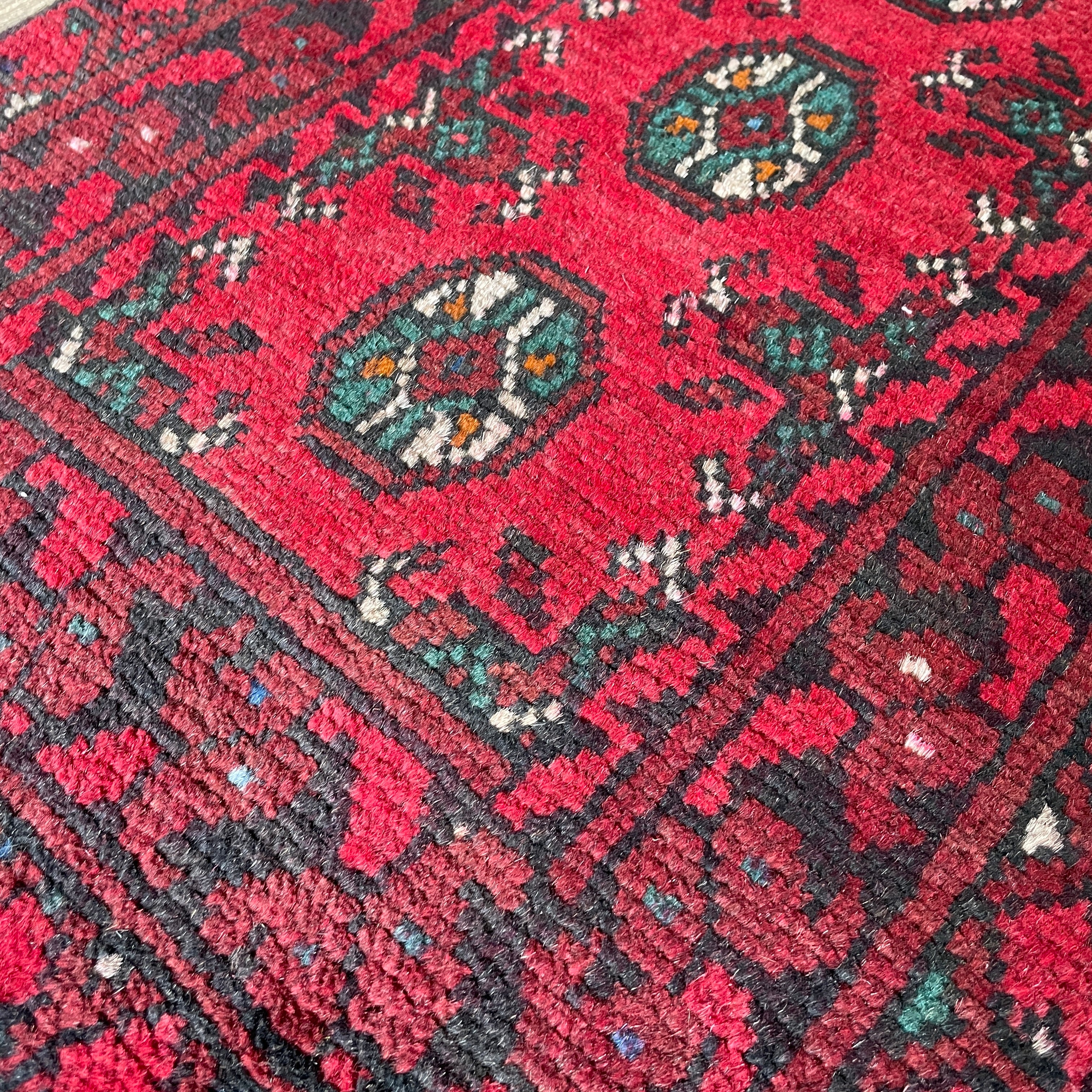 Afghan Aqcha Runner