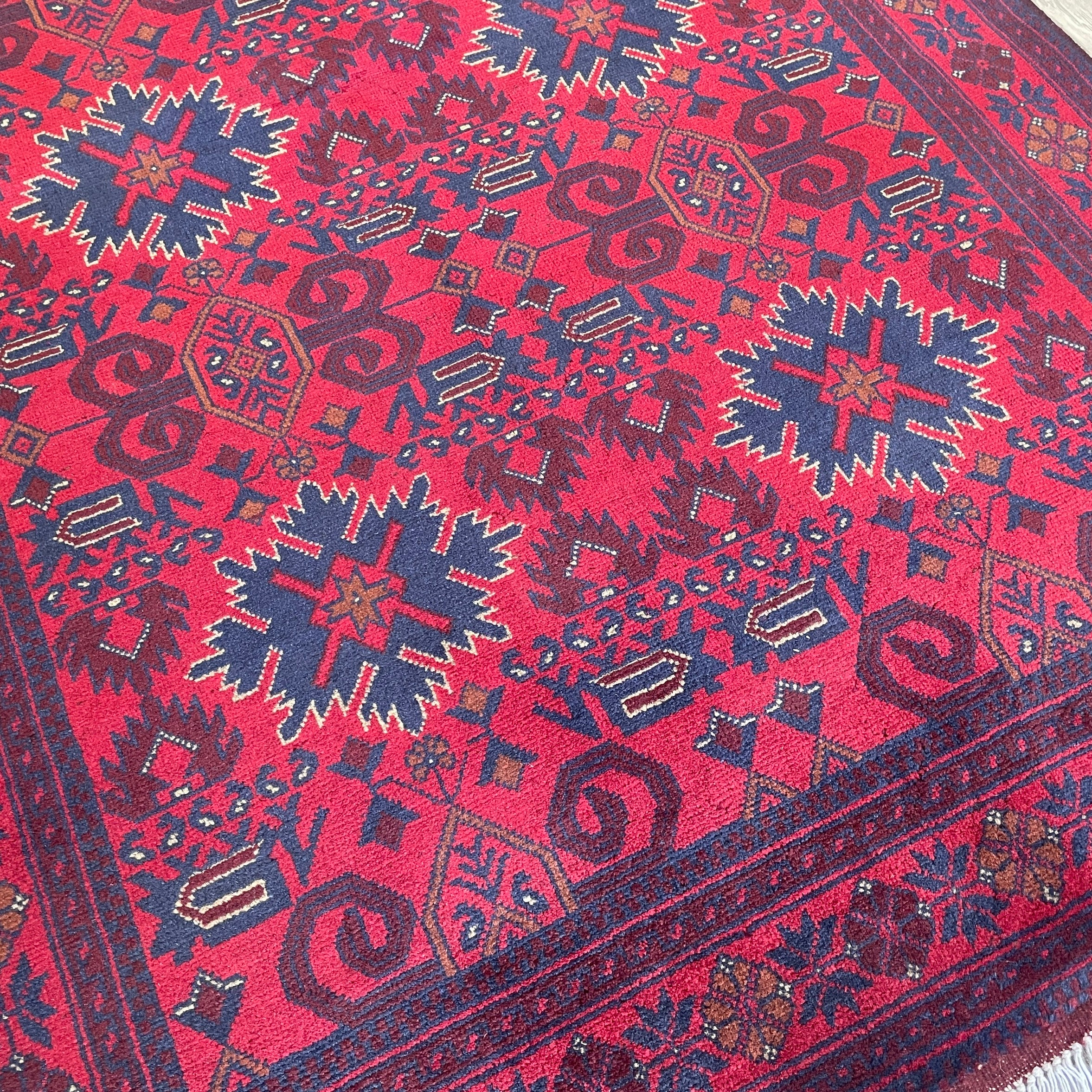 205 x 129 cm | Afghan Khal Muhammadi Rug