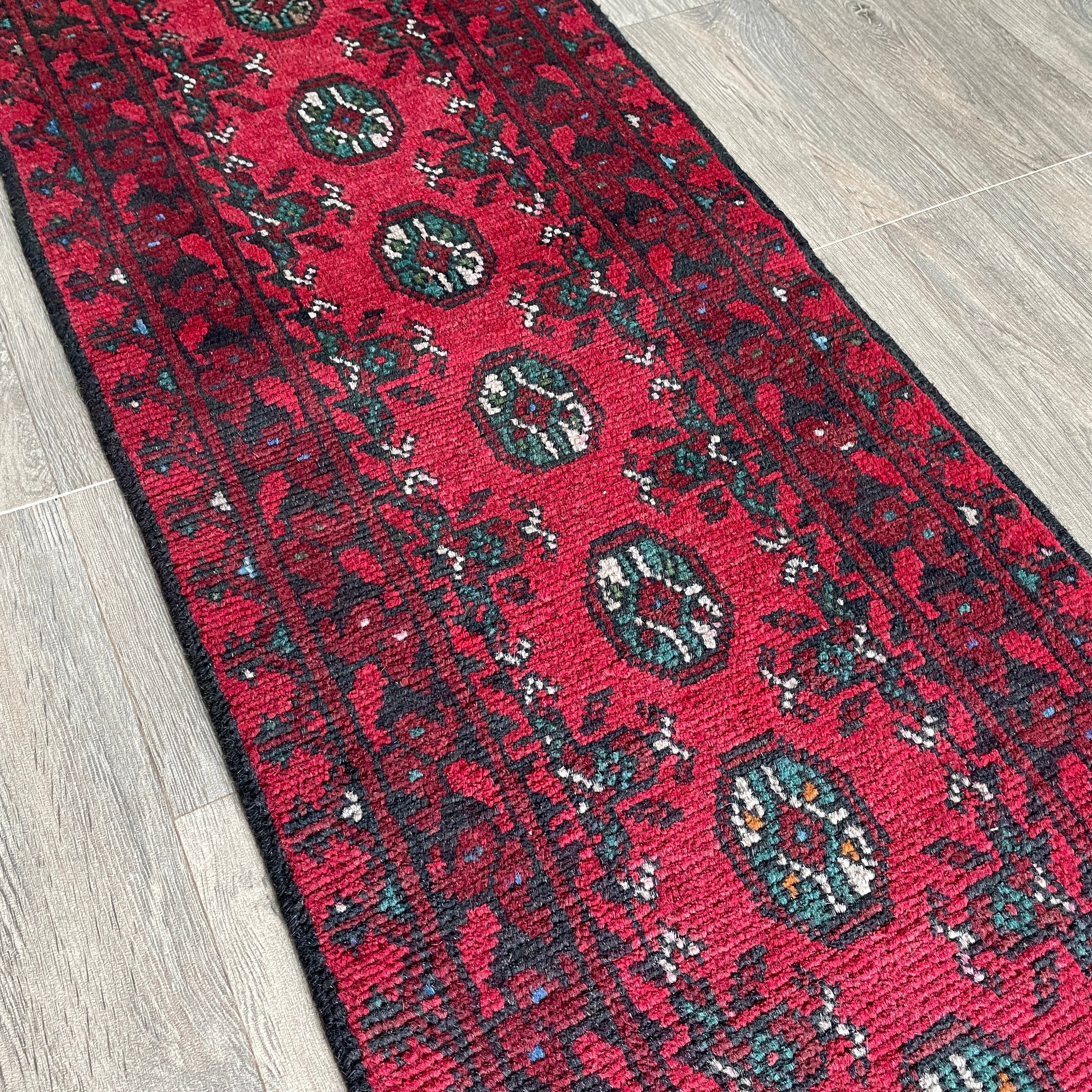 Afghan Aqcha Runner