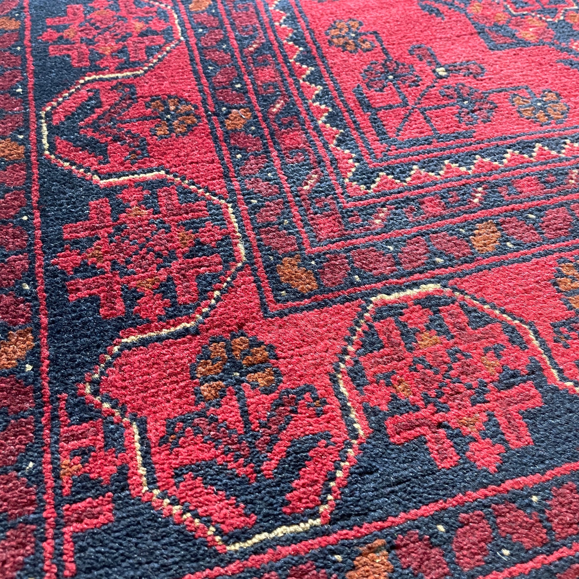 205 x 123 cm | Afghan Khal Muhammadi Rug
