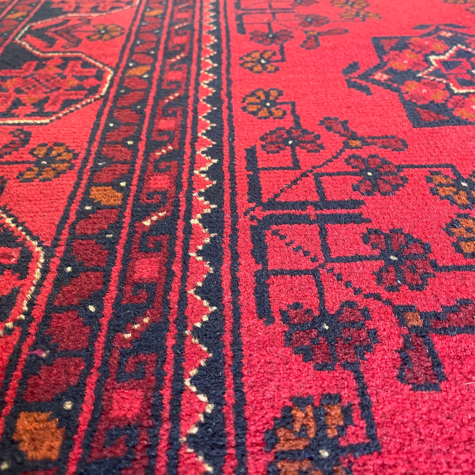 205 x 123 cm | Afghan Khal Muhammadi Rug