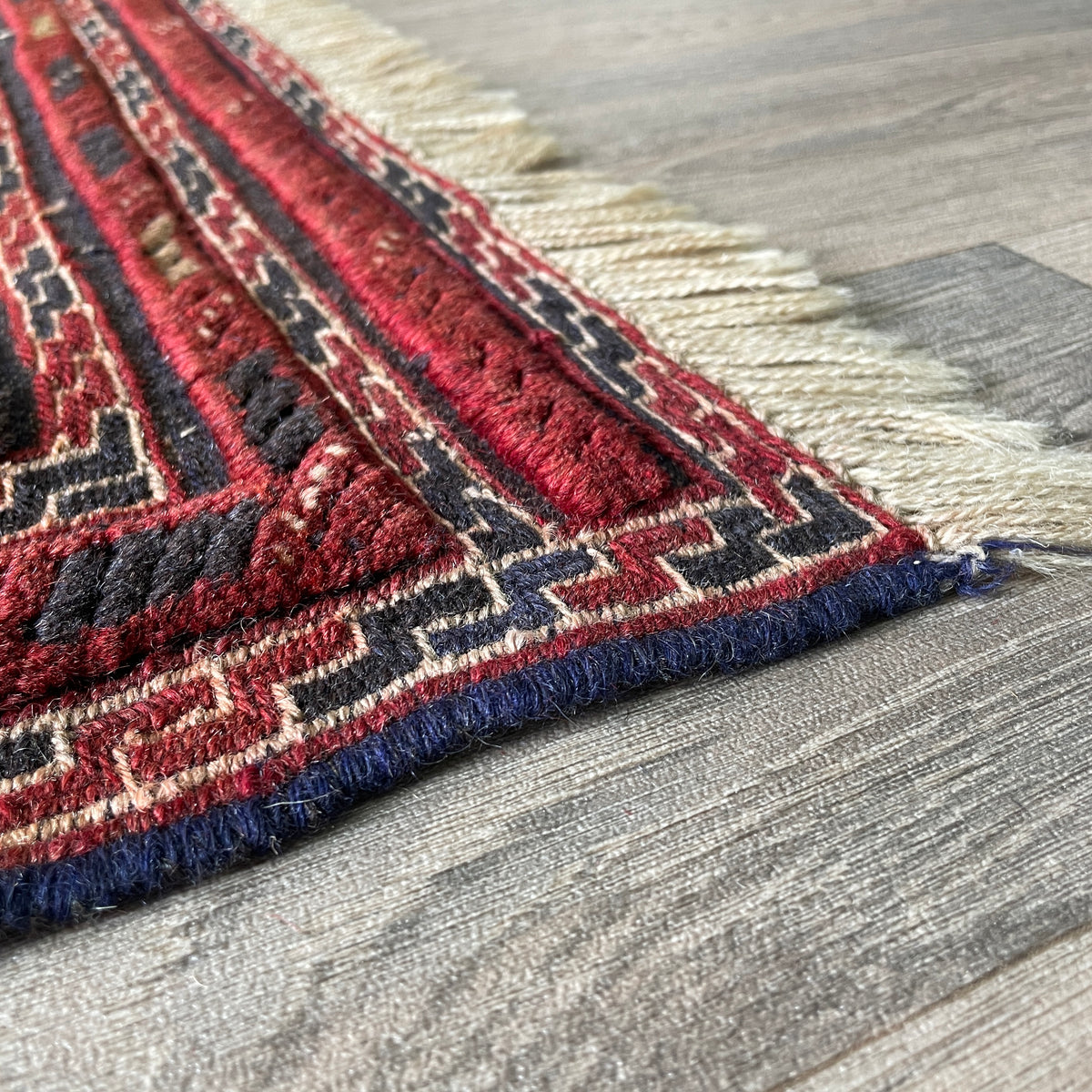Fine Afghan Mushwani Rug (Belgian Wool)