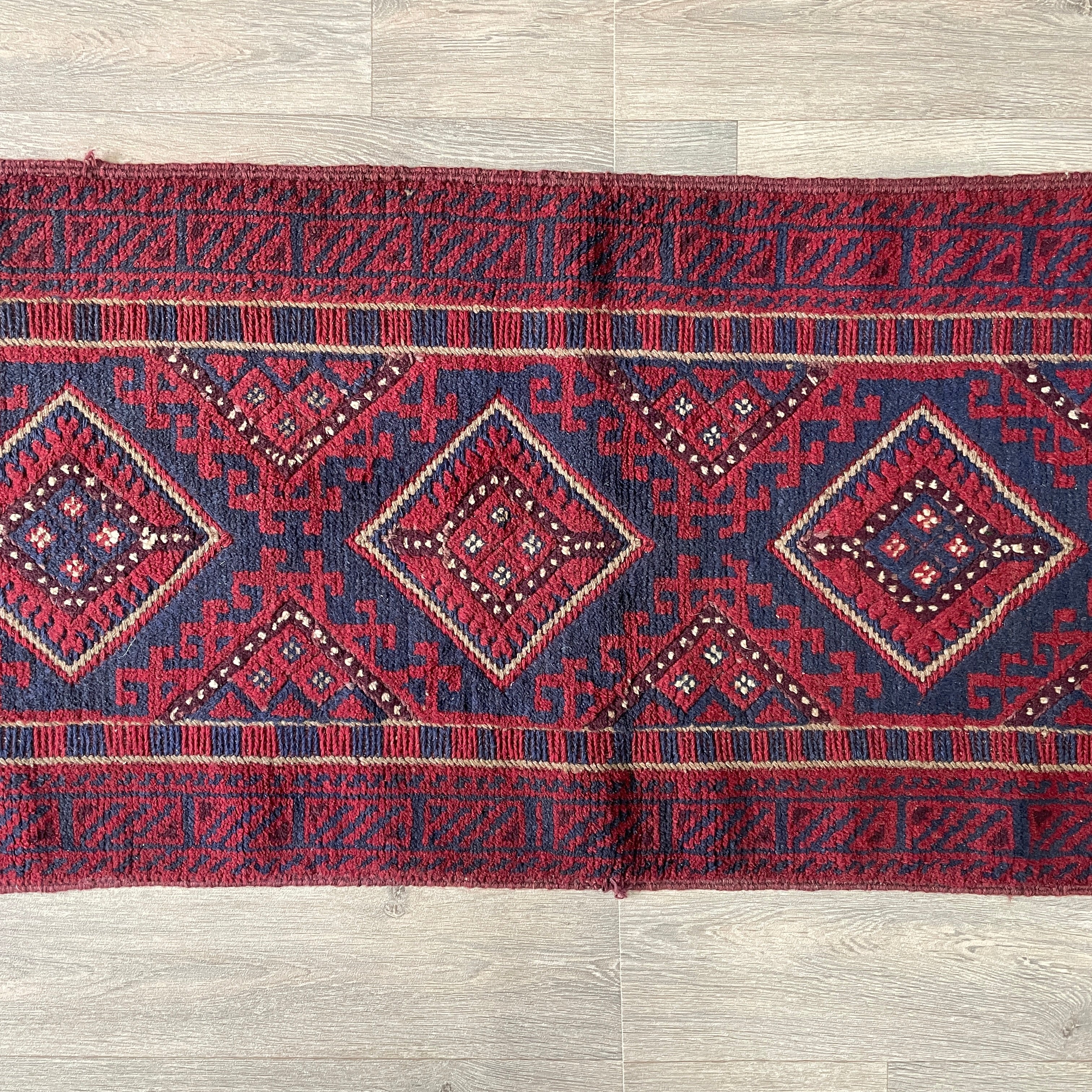 Afghan Mushwani Runner