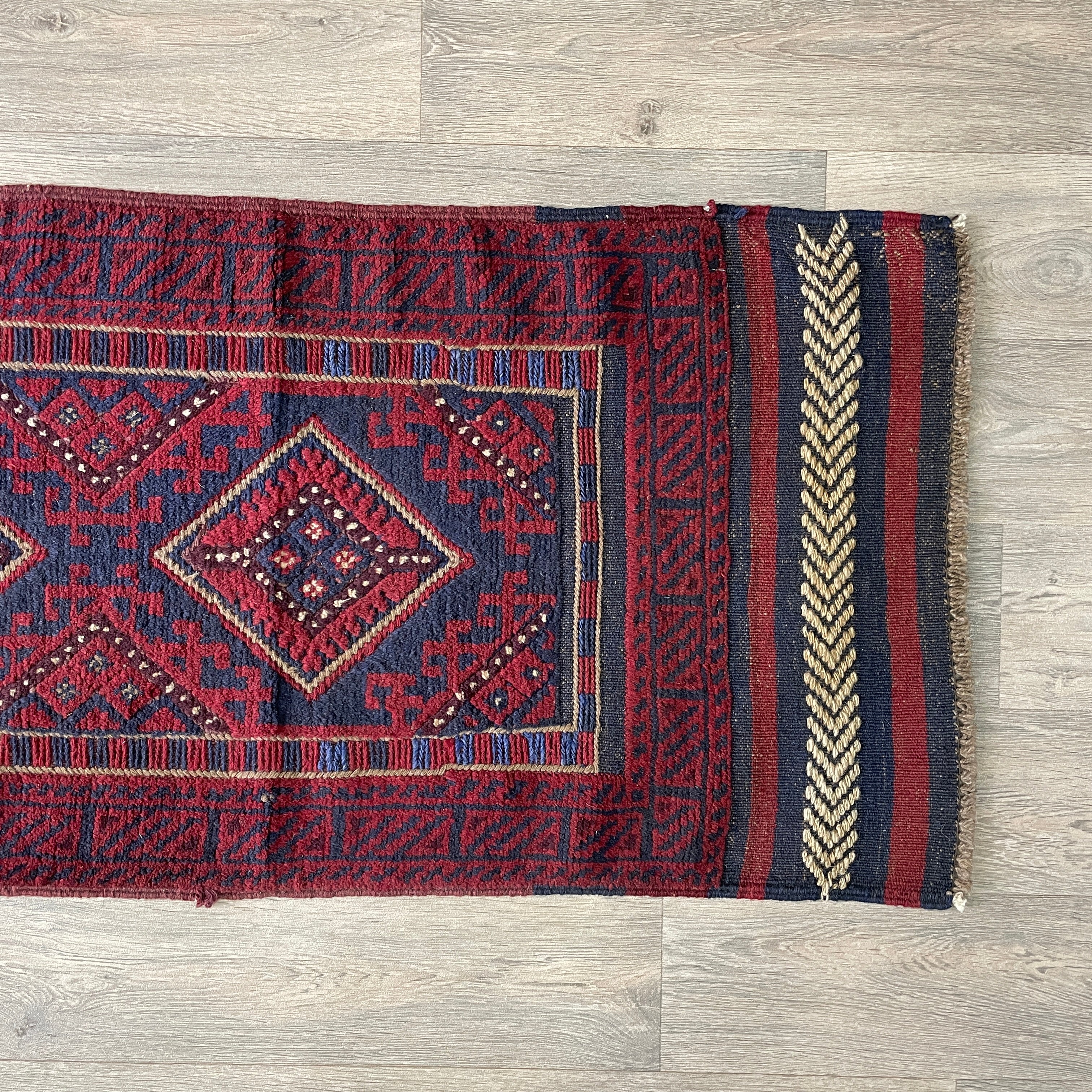 Afghan Mushwani Runner