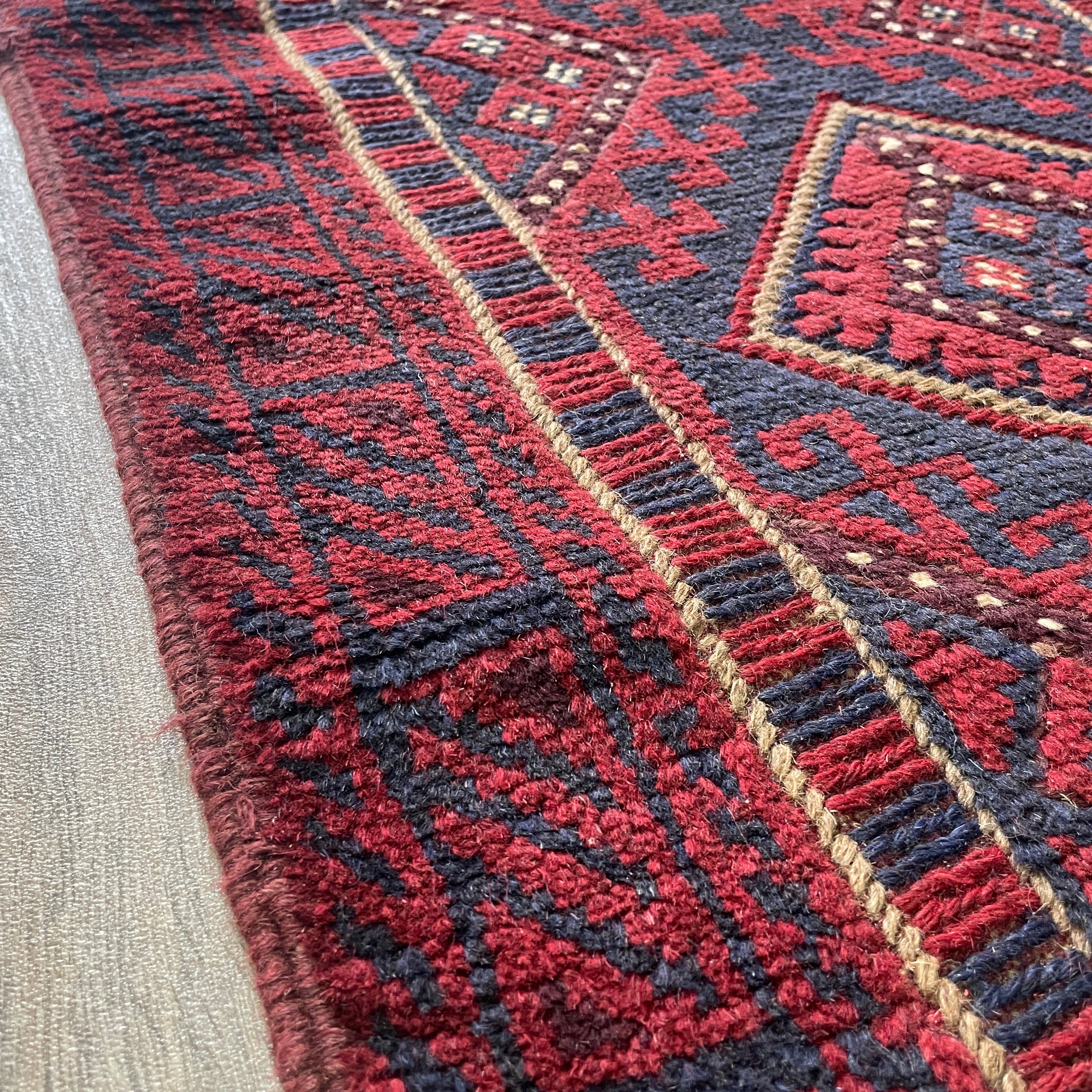 Afghan Mushwani Runner