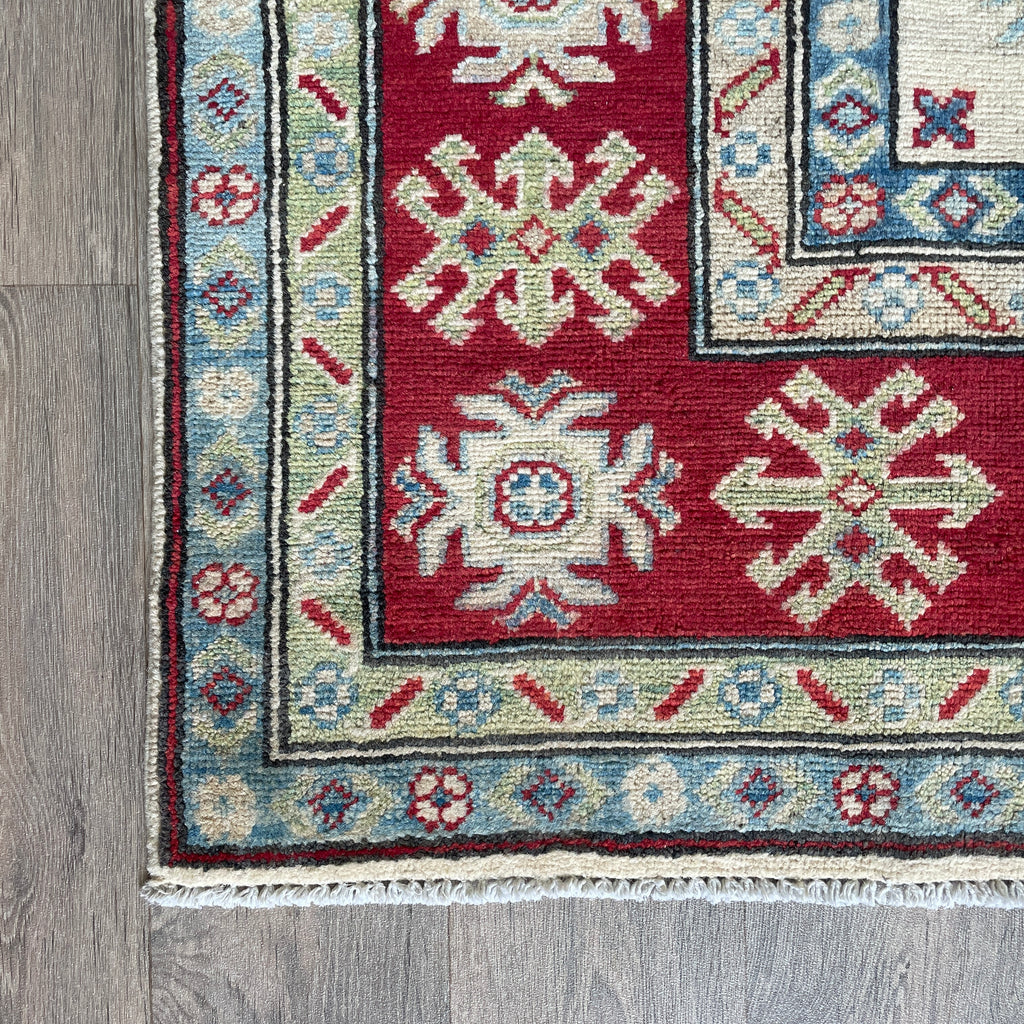 245 x 176 cm | Afghan Kazak Yakash Rug