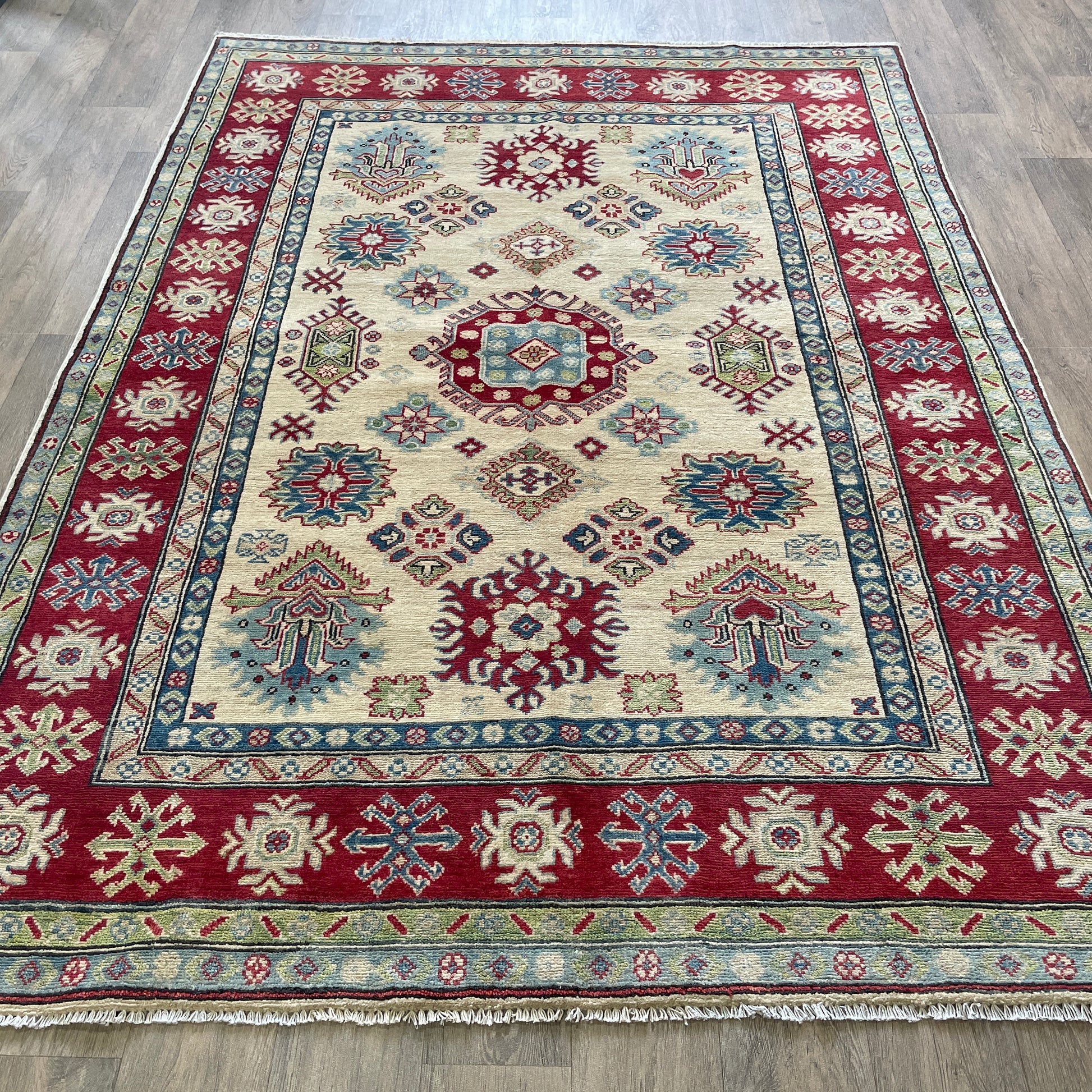 245 x 176 cm | Afghan Kazak Yakash Rug