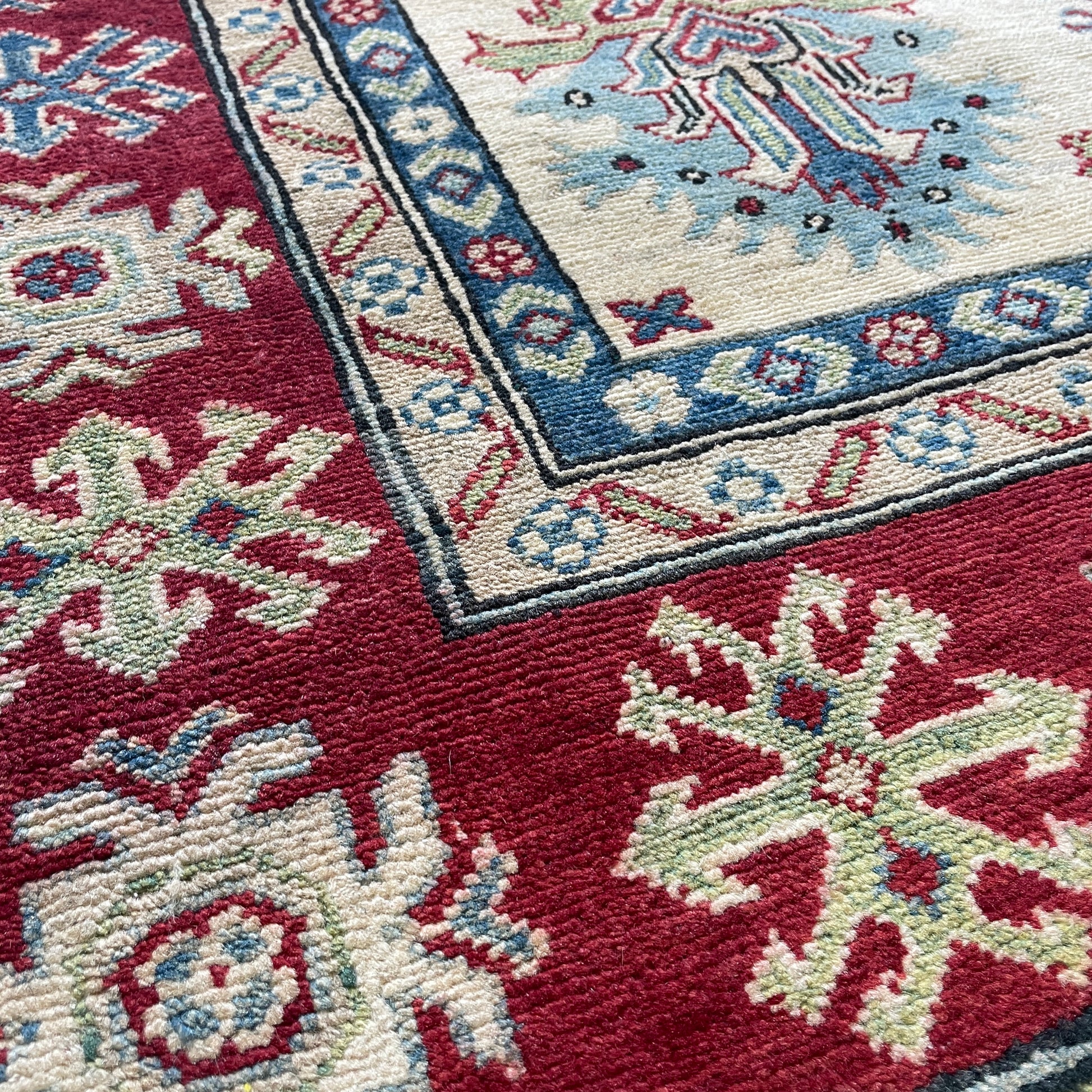 245 x 176 cm | Afghan Kazak Yakash Rug
