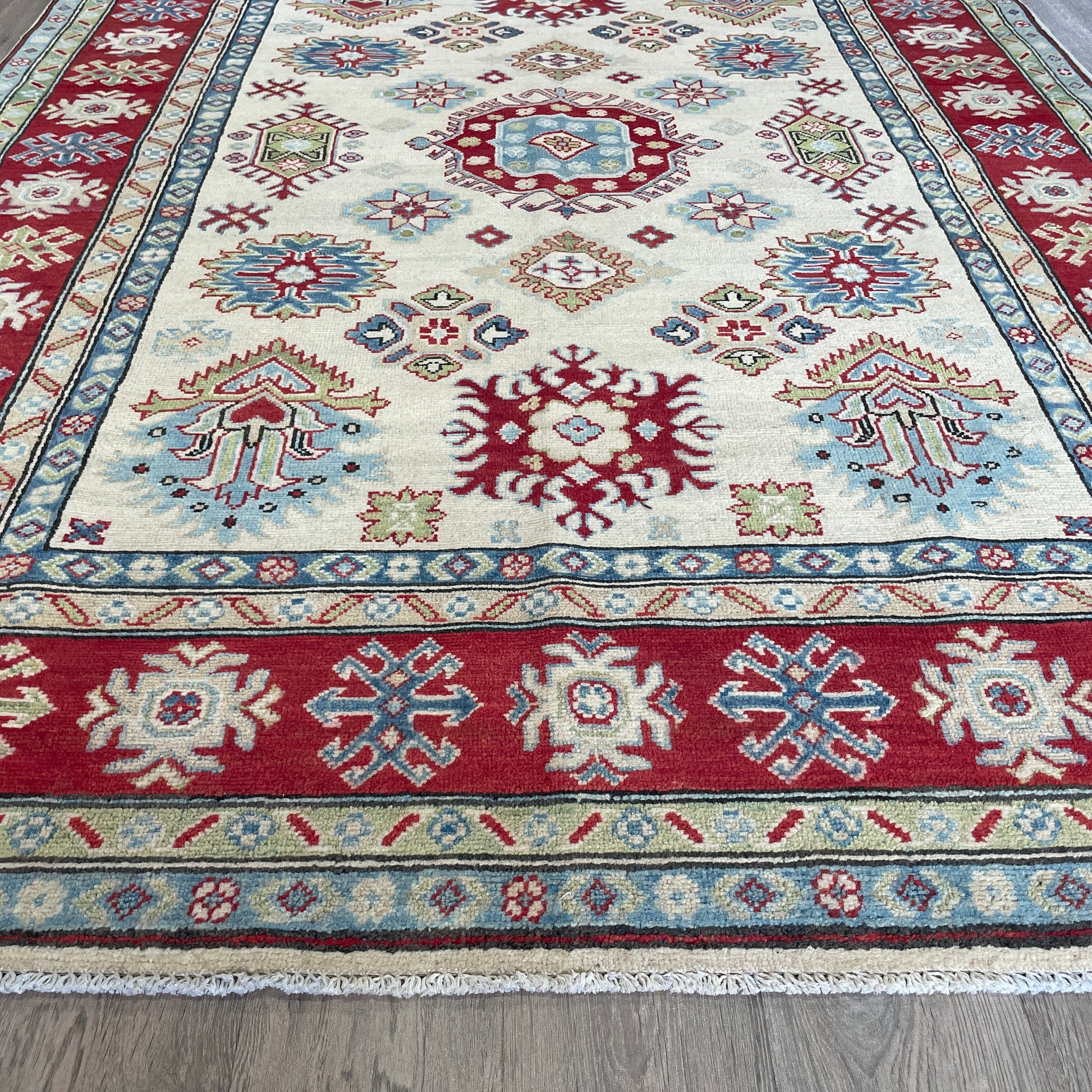 245 x 176 cm | Afghan Kazak Yakash Rug