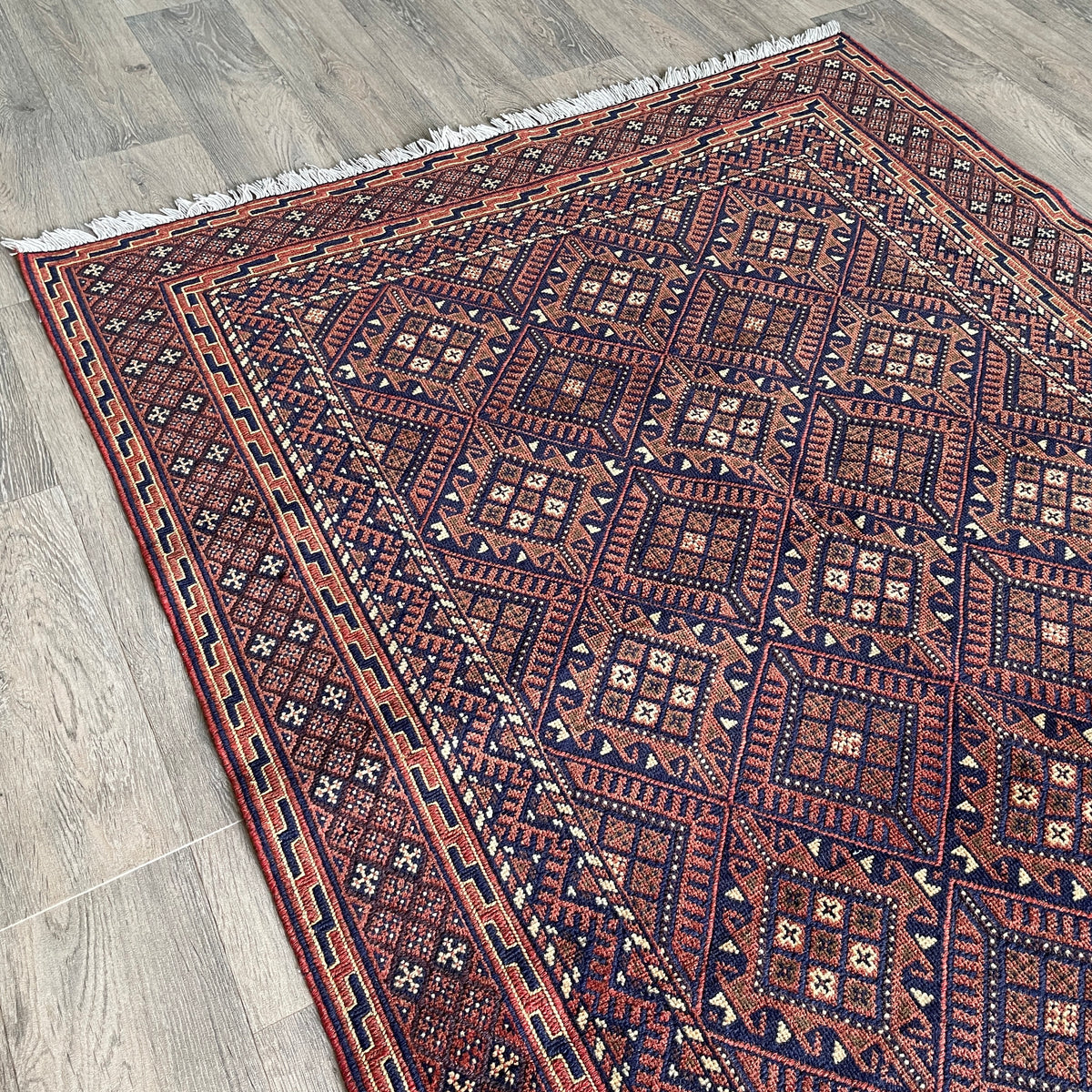 Fine Afghan Mushwani Rug (Belgian Wool)