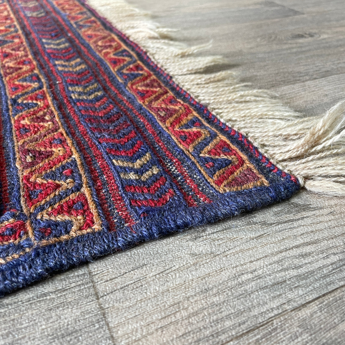 Fine Afghan Mushwani Rug (Belgian Wool)
