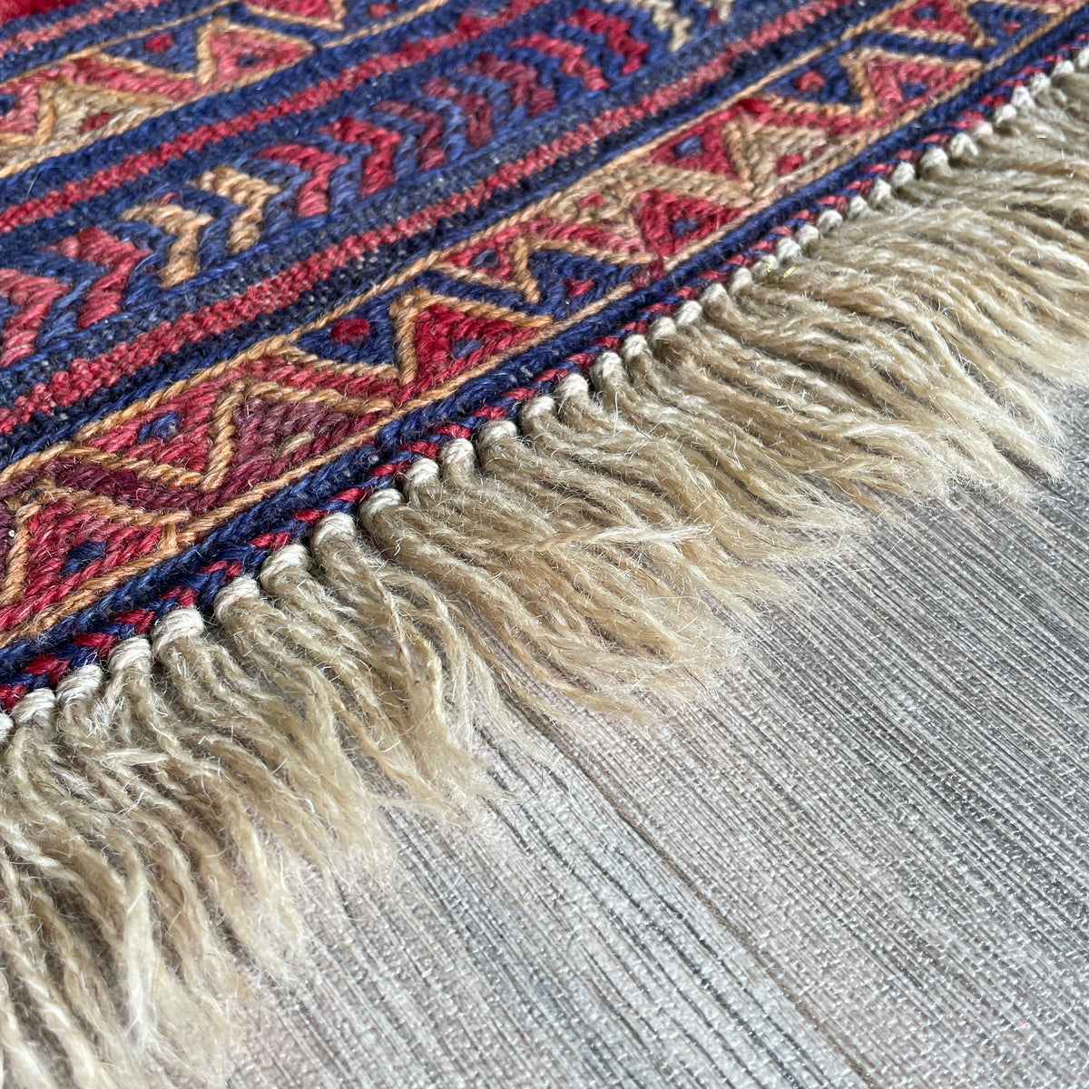 Fine Afghan Mushwani Rug (Belgian Wool)