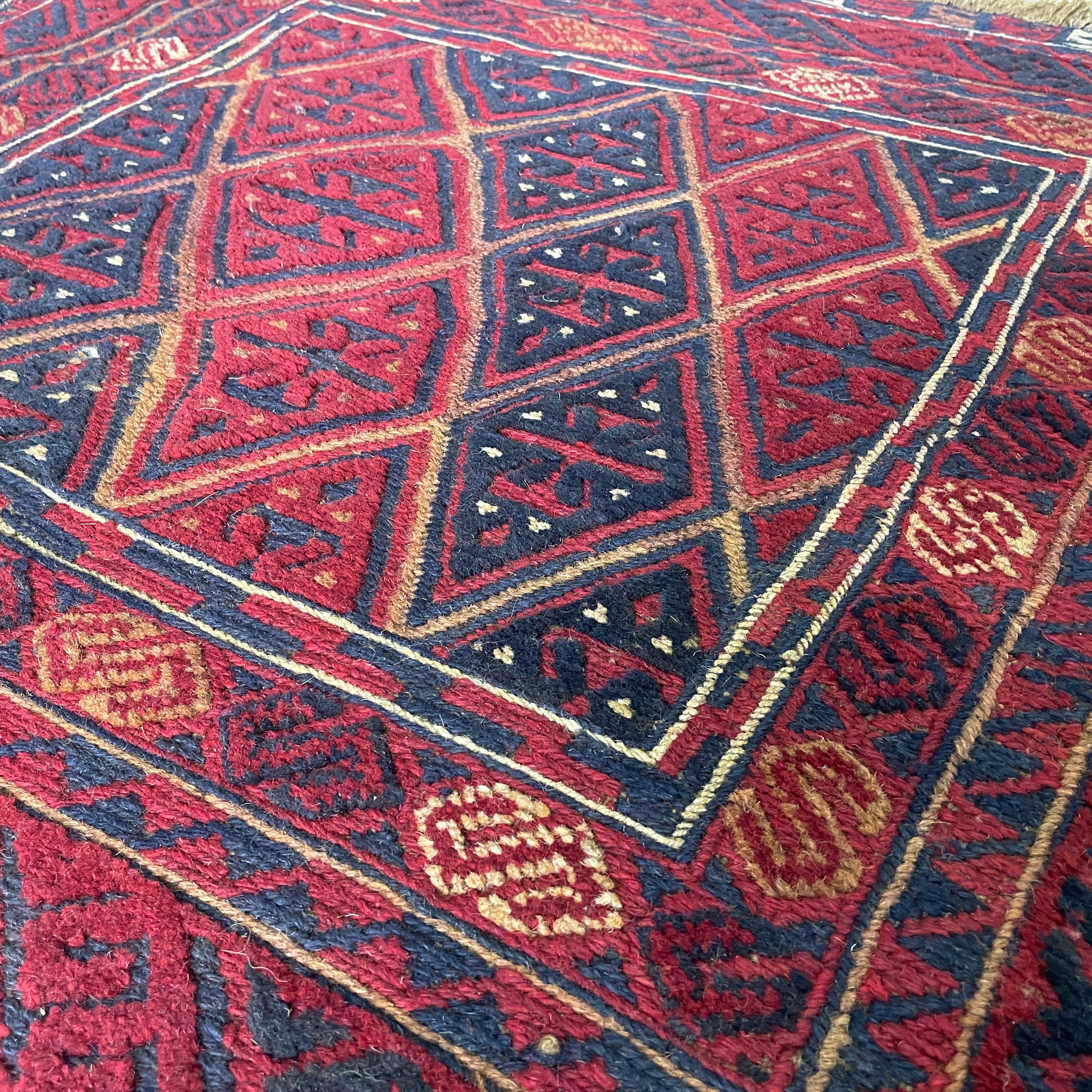 Afghan Mushwani Rug