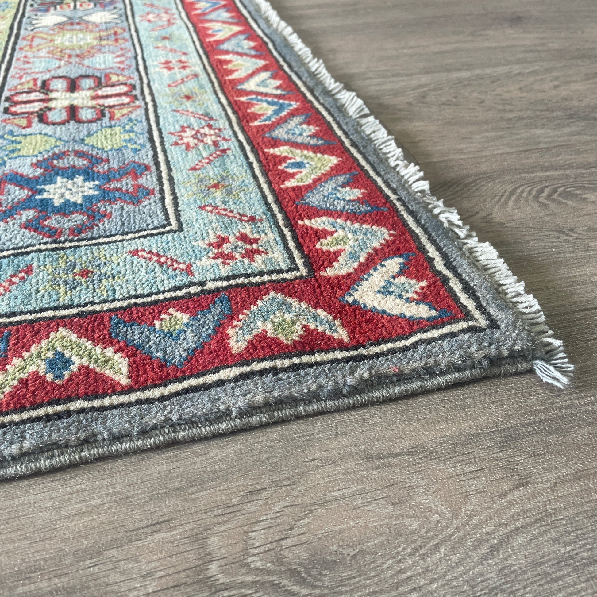 304 x 204 cm | Afghan Kazak Yakash Rug
