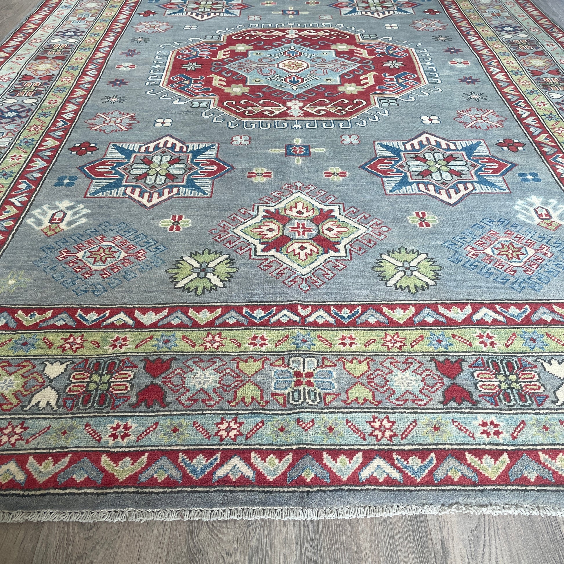 304 x 204 cm | Afghan Kazak Yakash Rug