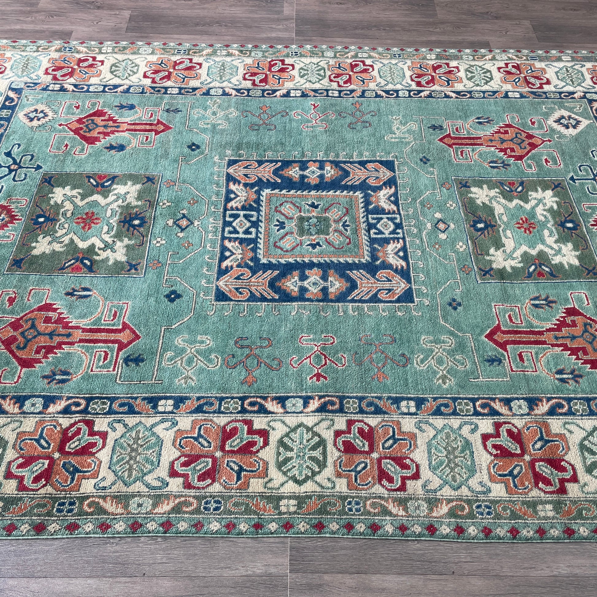 273 x 186 cm | Afghan Kazak Yakash Rug