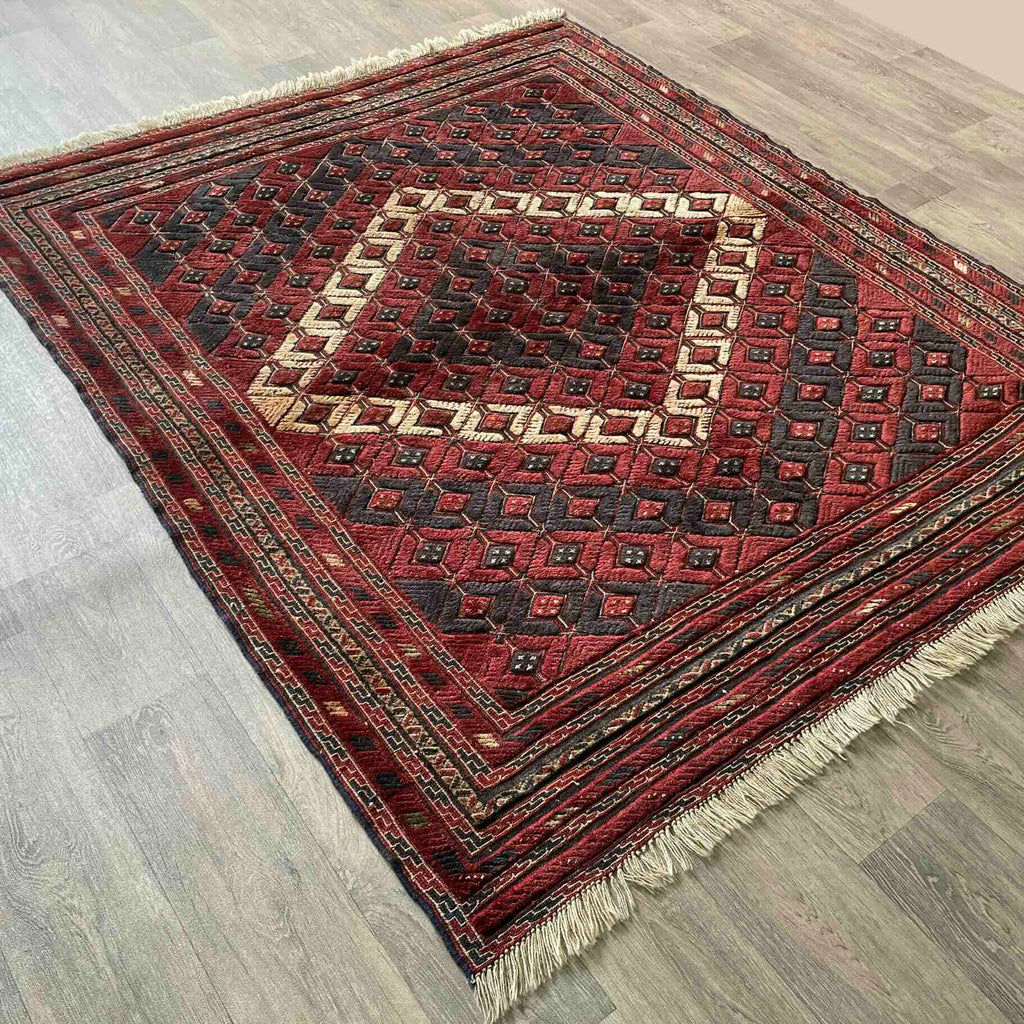 Fine Afghan Mushwani Rug (Belgian Wool)